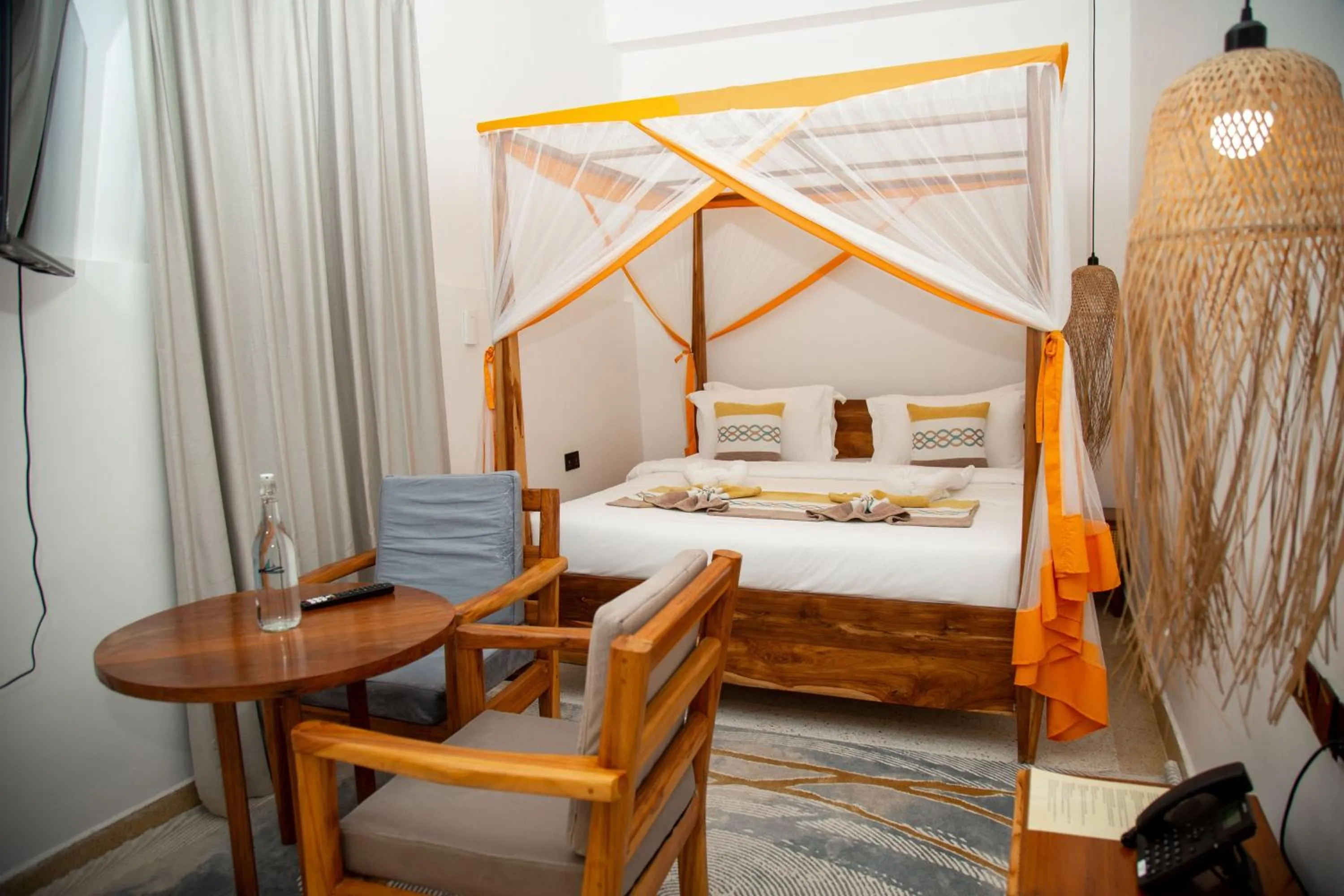 Bed in Bellissimo Boutique Hotel