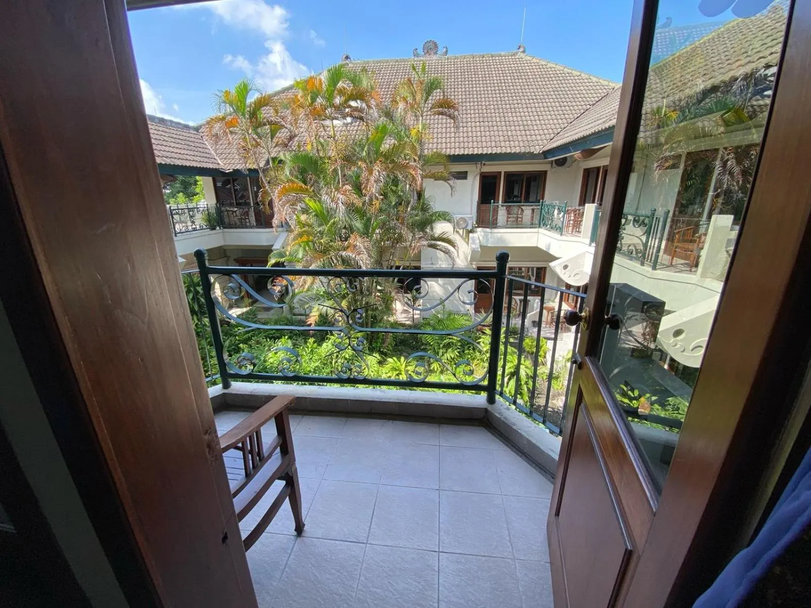 Balcony/Terrace in Hotel Winotosastro Garden