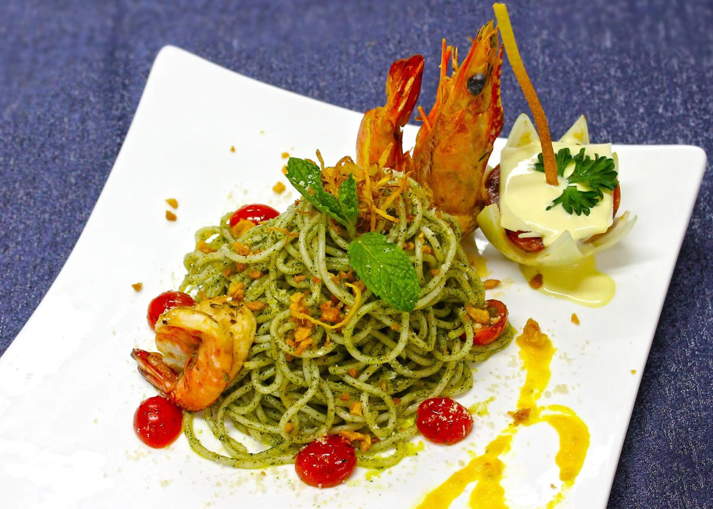 Food in I Hotel Baloi Batam