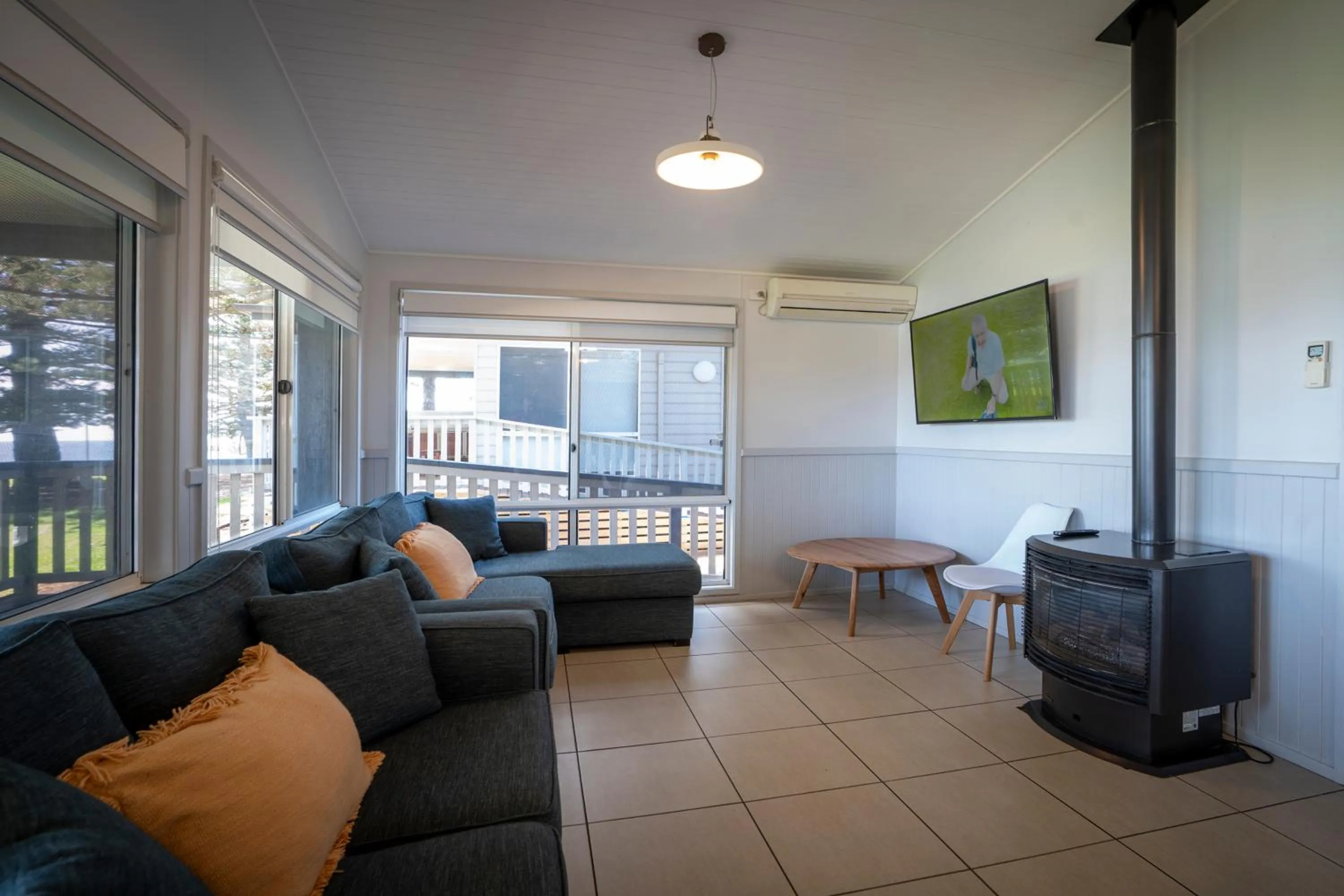 Living room in Surf Beach Holiday Park