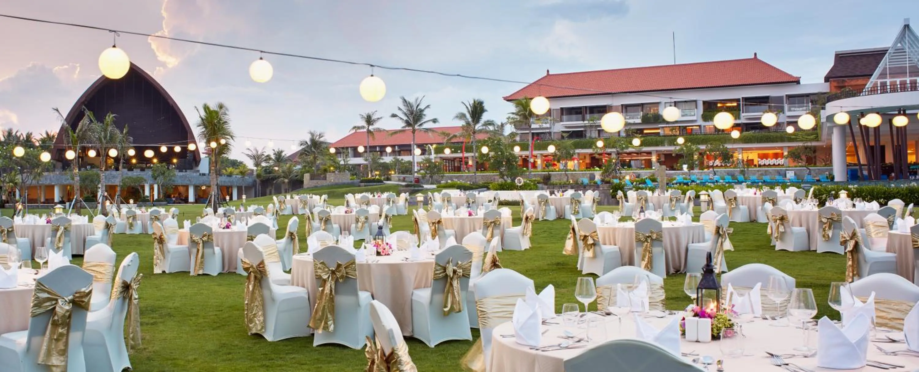 Dinner in MERUSAKA Nusa Dua