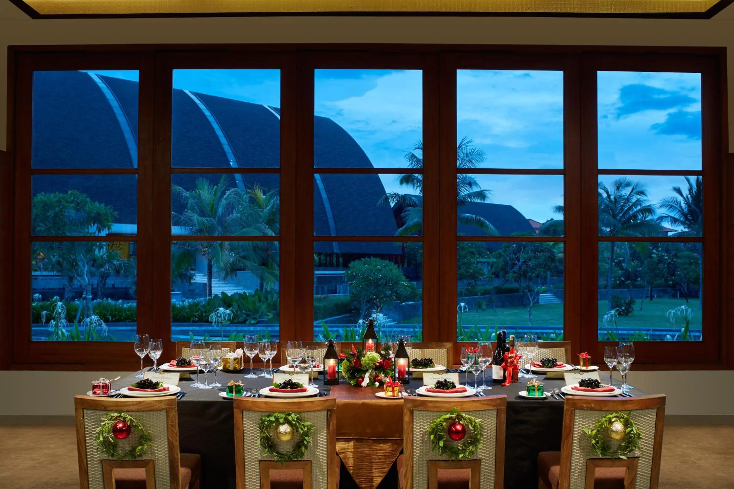 Restaurant/places to eat in MERUSAKA Nusa Dua