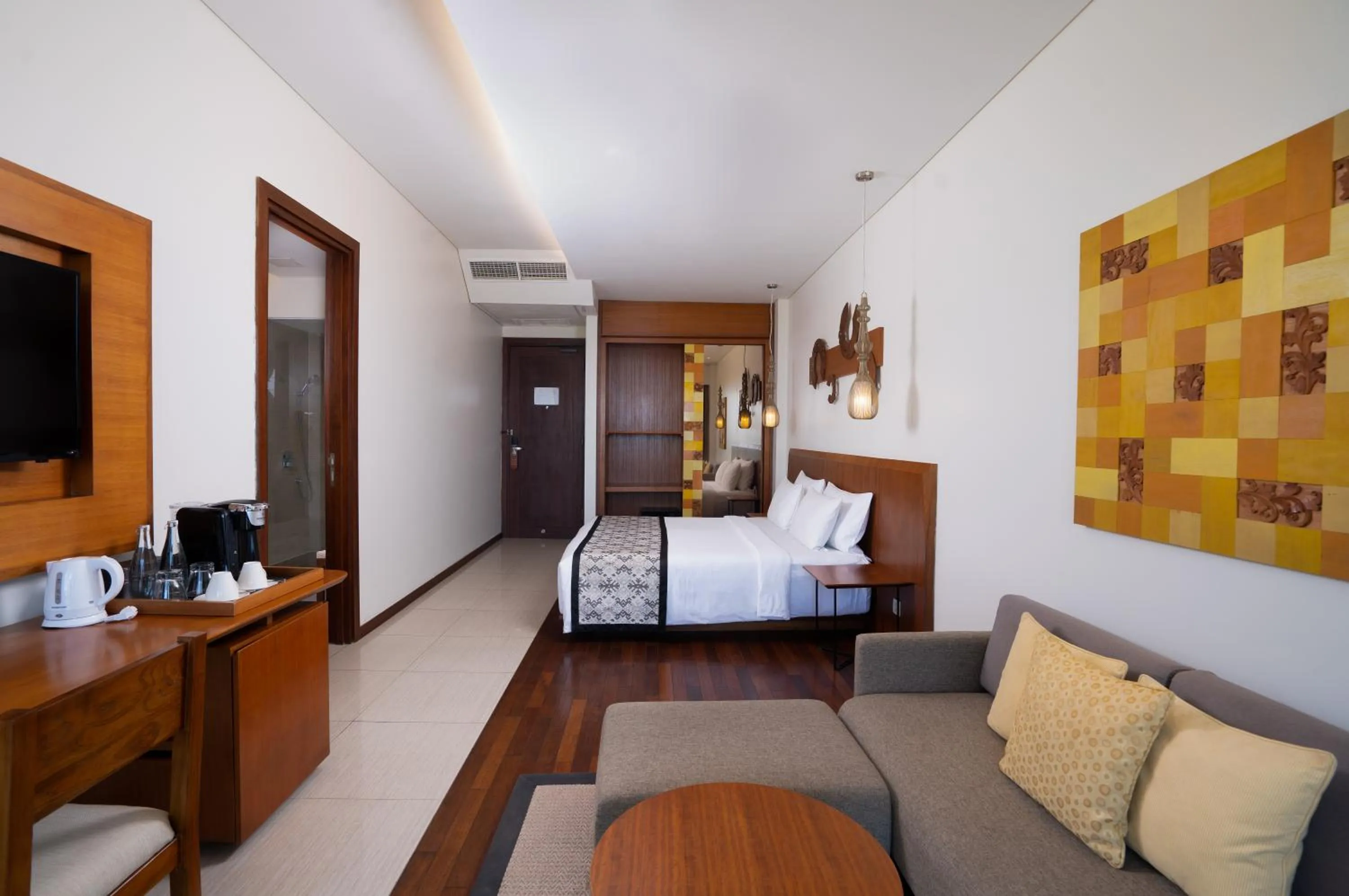 Photo of the whole room, Bed in MERUSAKA Nusa Dua