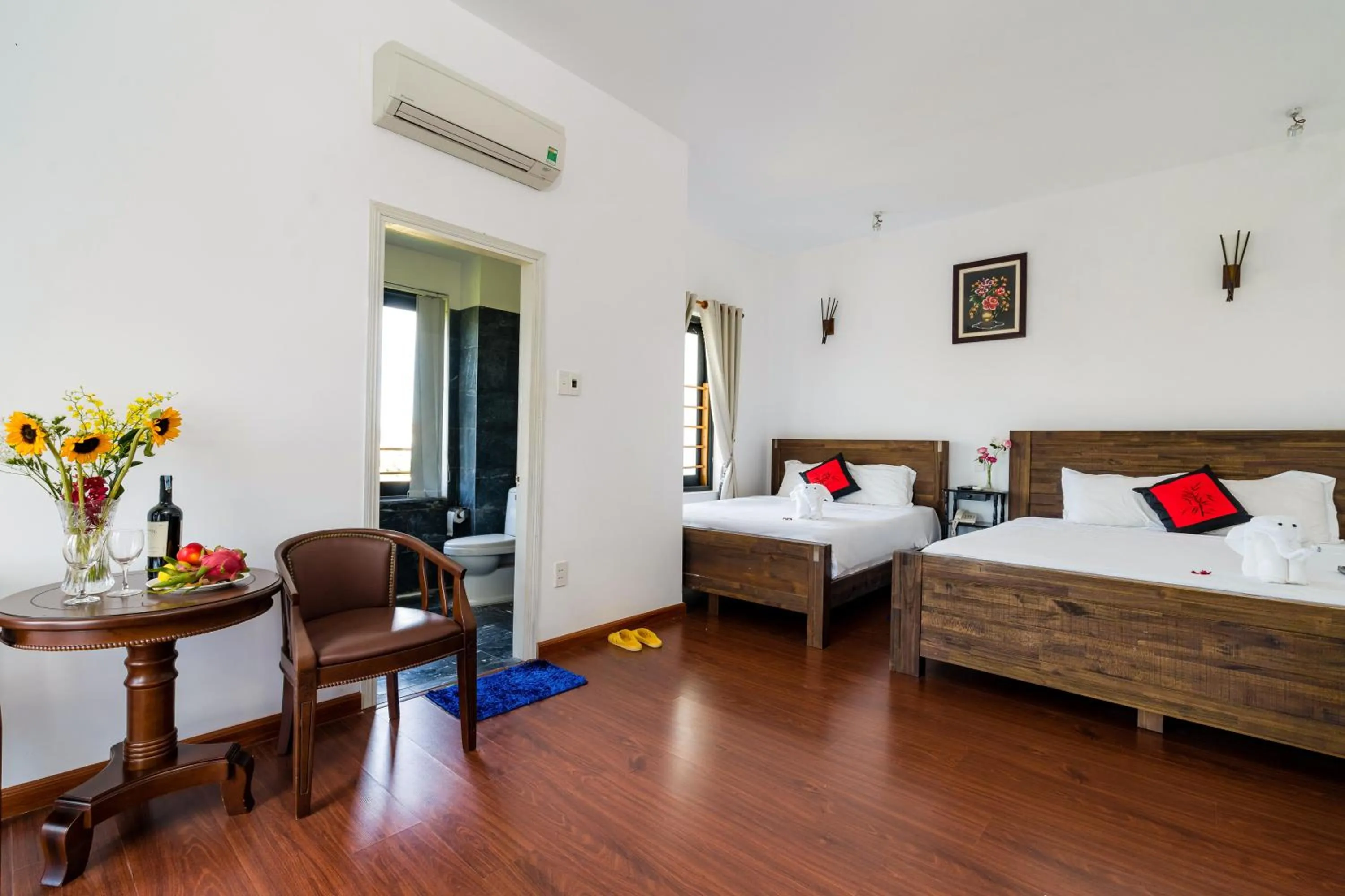 Bedroom in Blue An Bang Villa