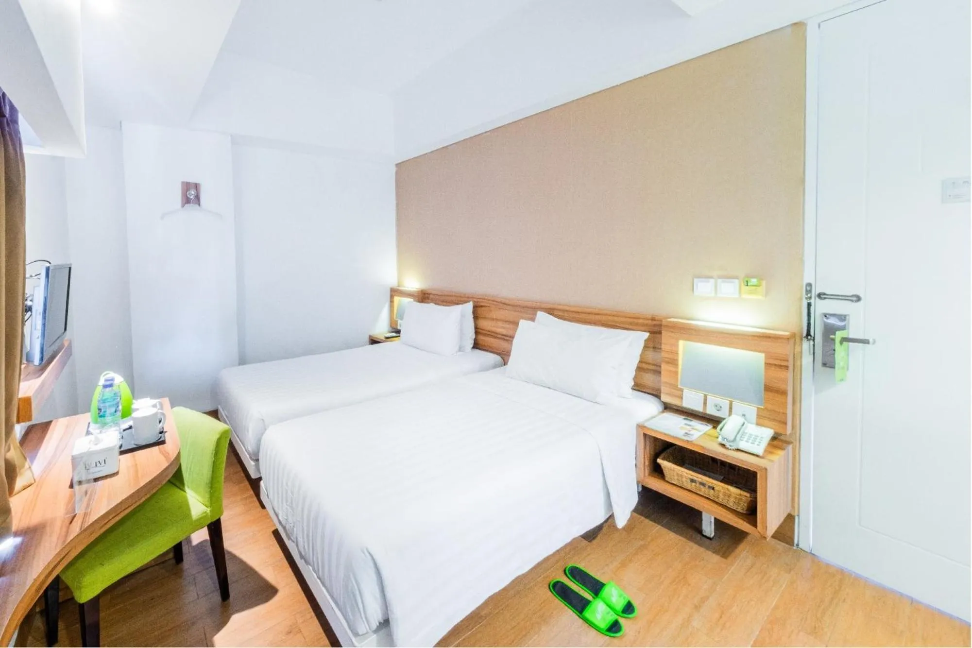 Bedroom, Bed in Whiz Prime Hotel Balikpapan