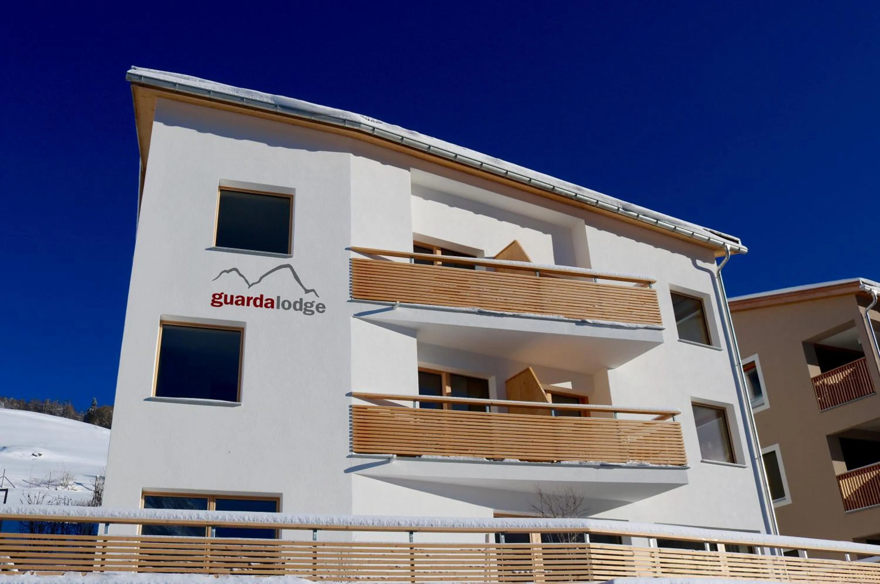 Facade/entrance in Guarda Lodge