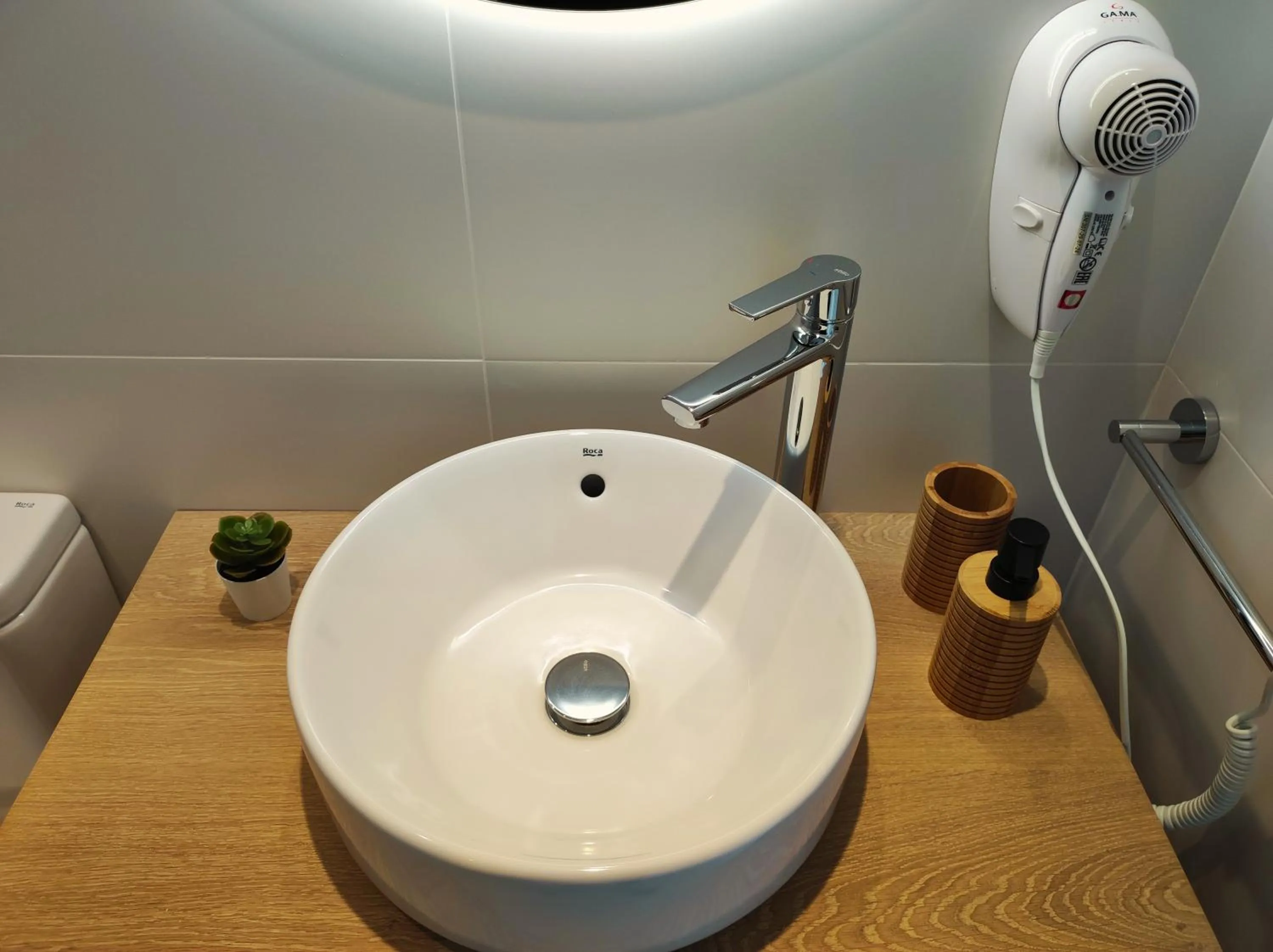 Bathroom in MYO Barcelona Hotel & Apartments