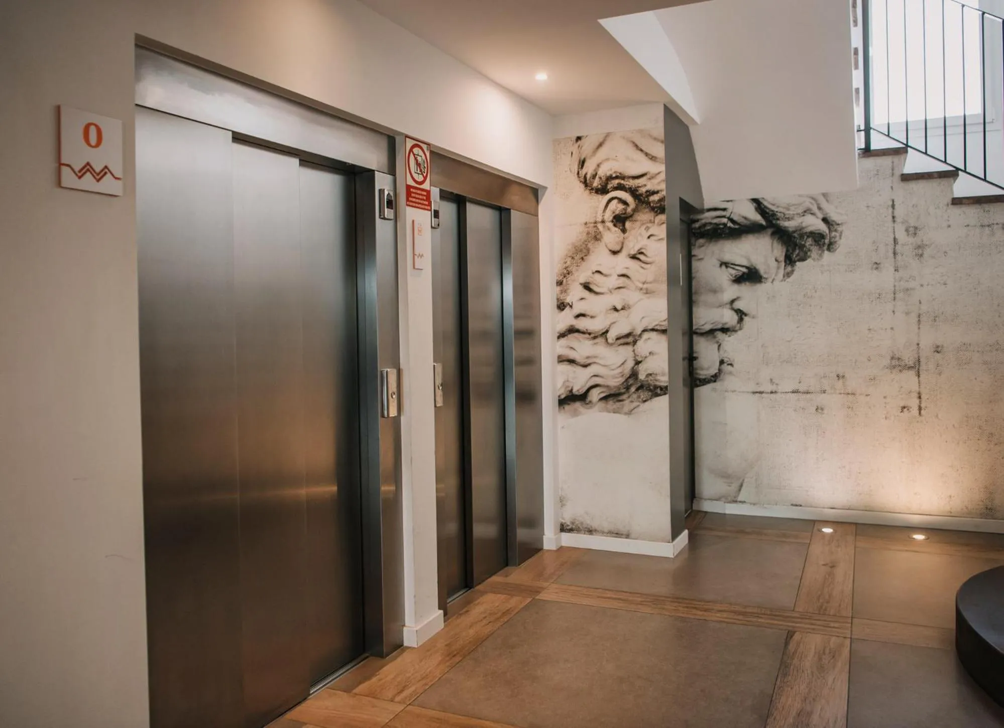 elevator in Hotel Windsor Tossa - Adults Only 16