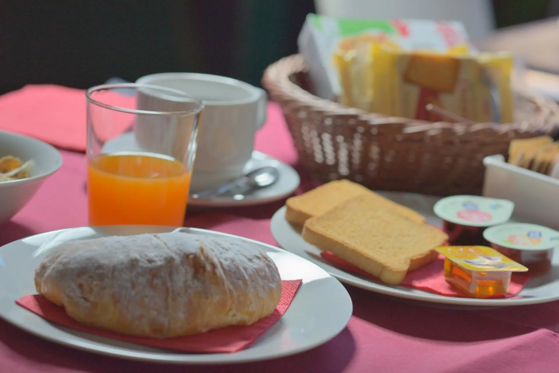 Lounge or bar in Hotel Seven Rooms