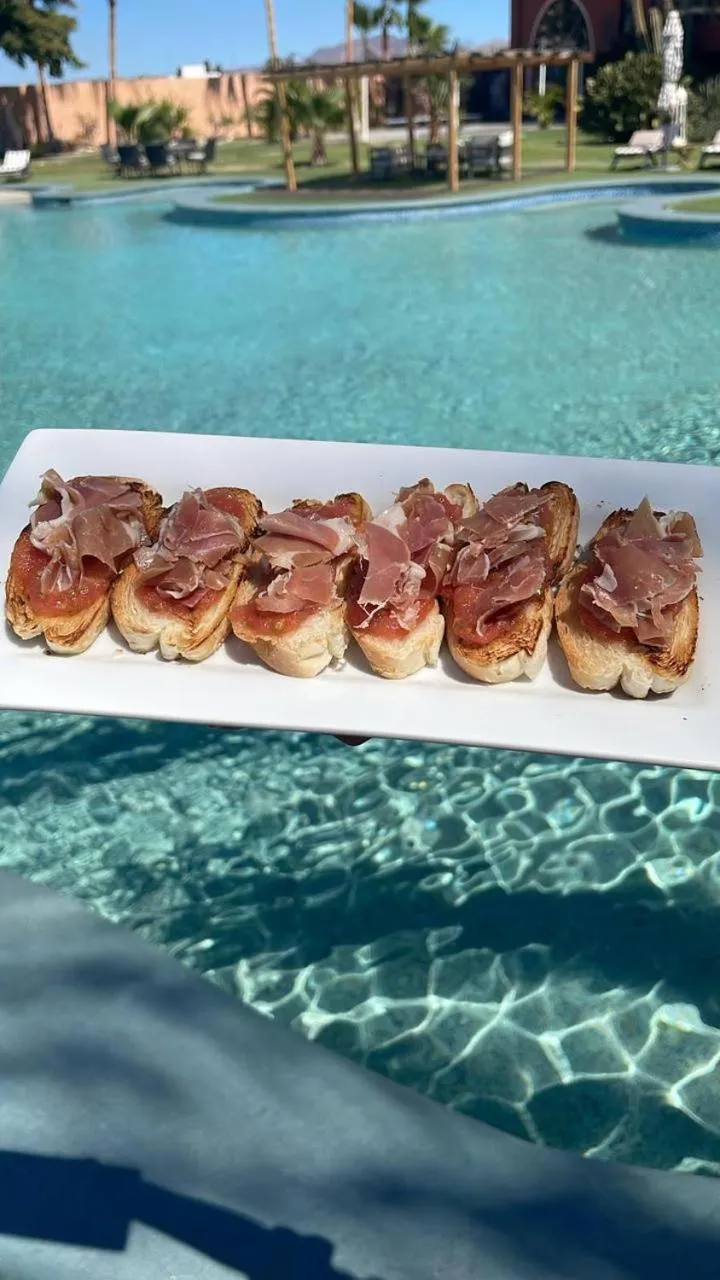 Restaurant/places to eat in La Posada Hotel Boutique