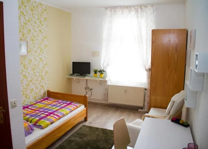 Deluxe Single Room - single occupancy in Rael-Boardinghouse
