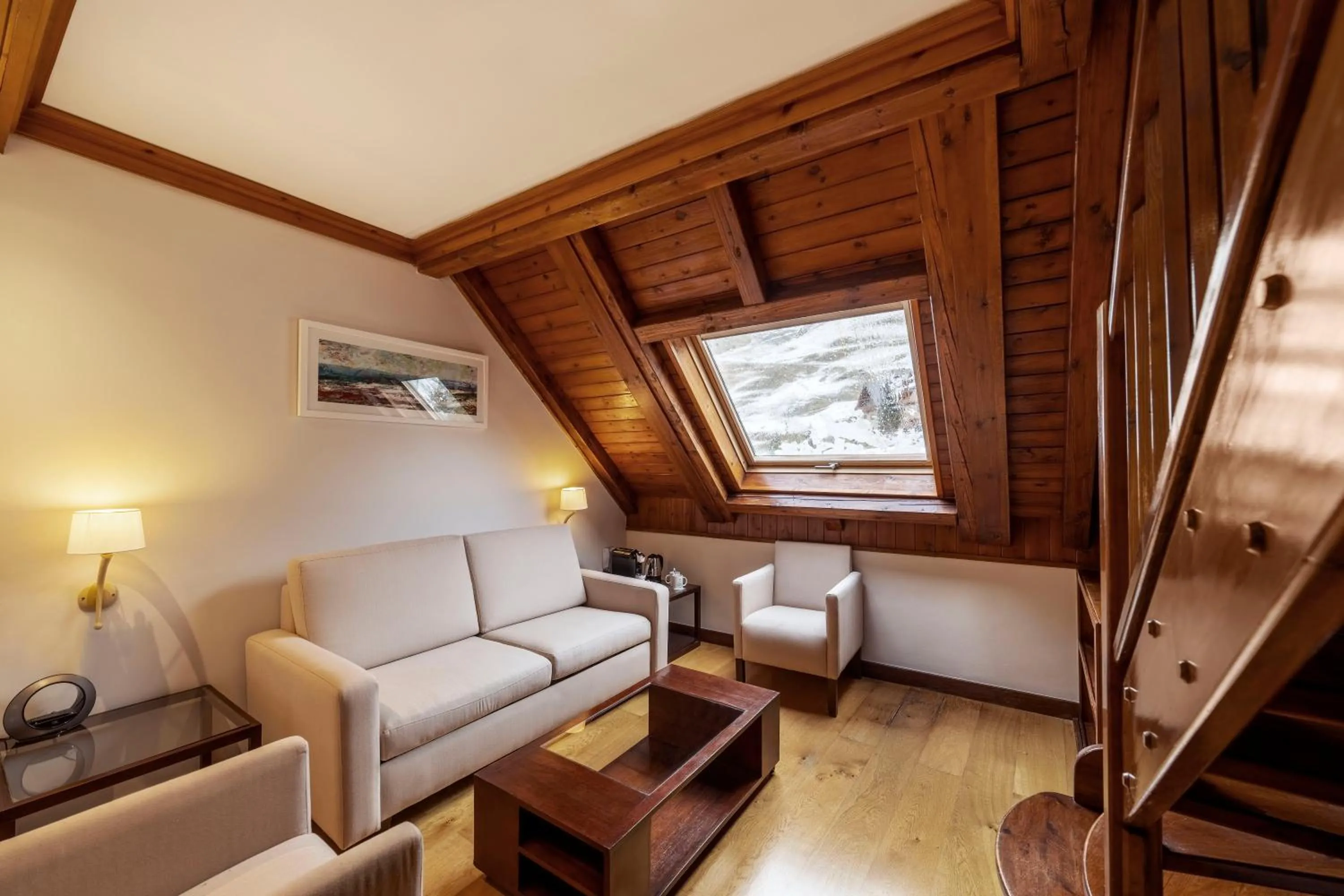 Photo of the whole room in Eurostars La Pleta