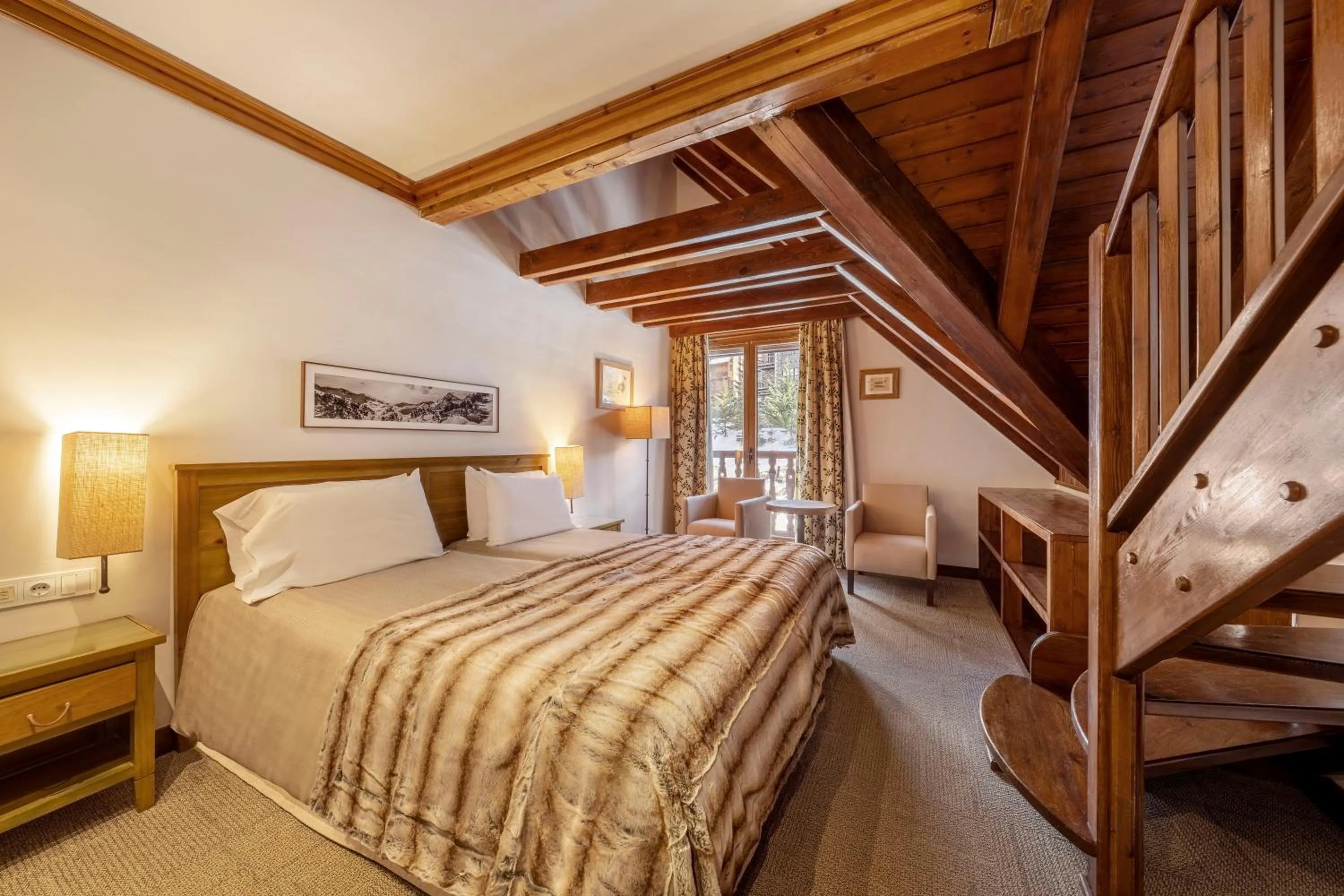 Photo of the whole room, Bed in Eurostars La Pleta