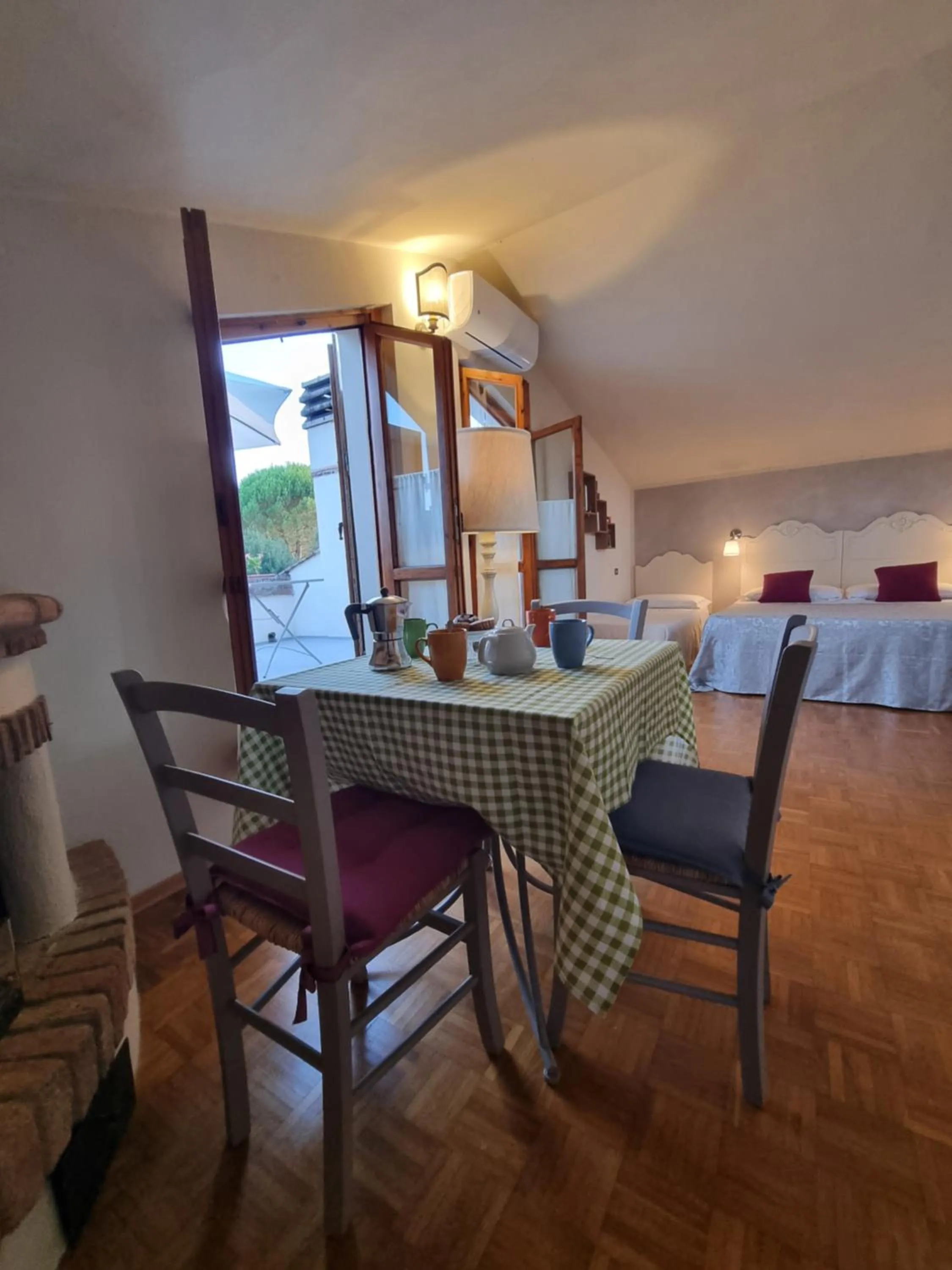 Photo of the whole room in Casa Aloe B&B