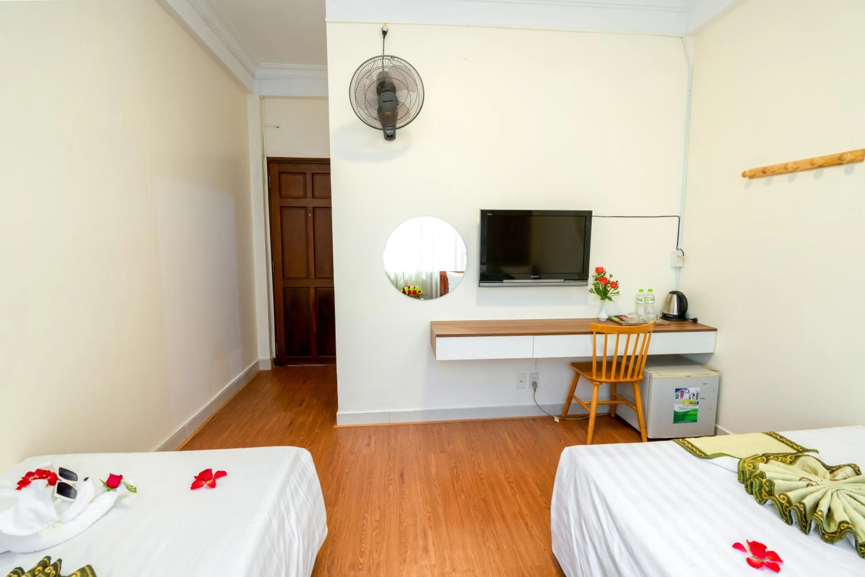 Bed in AMIGO HUE hotel