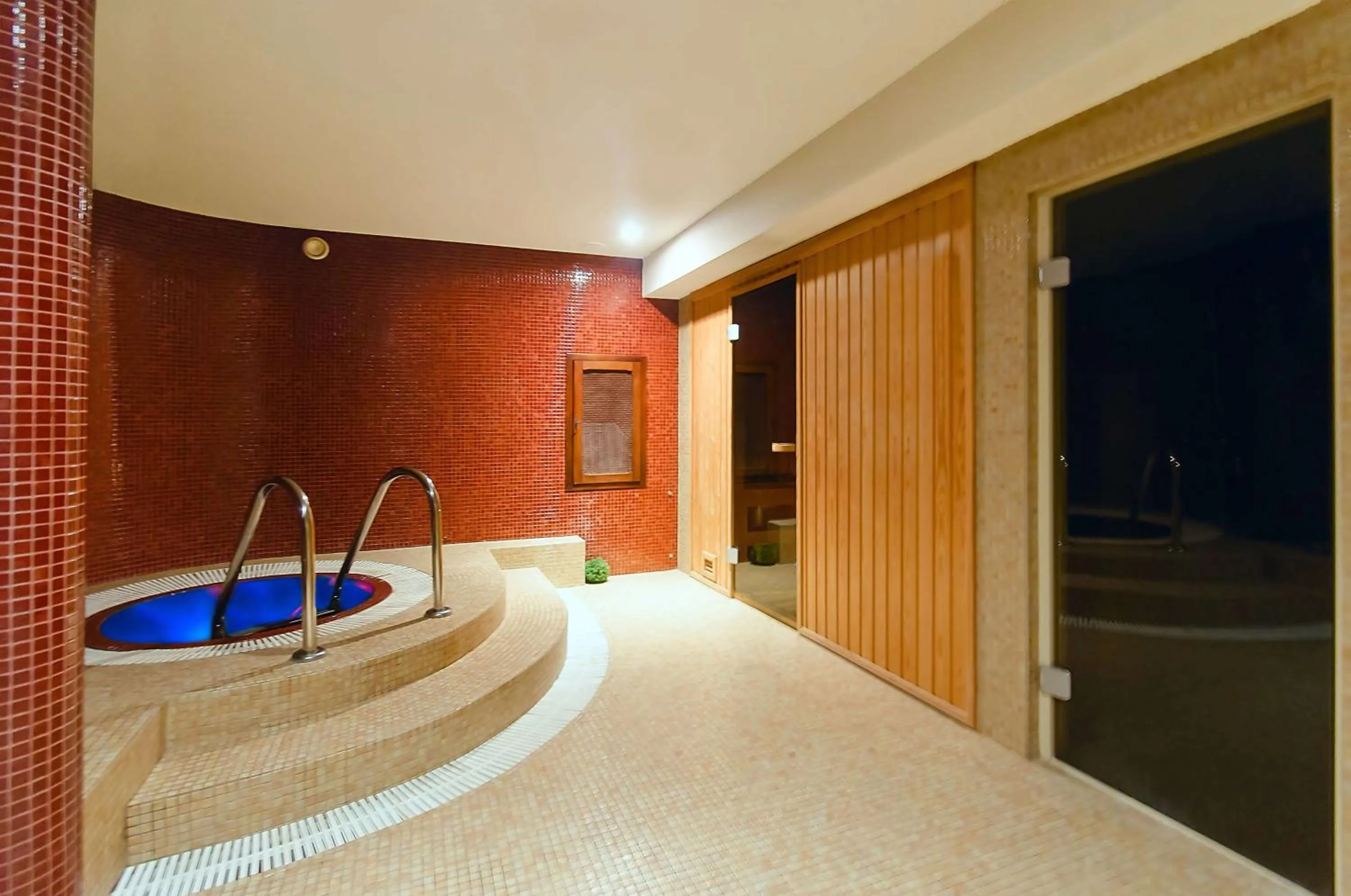 Spa and wellness centre/facilities in Hotel NH Poznan