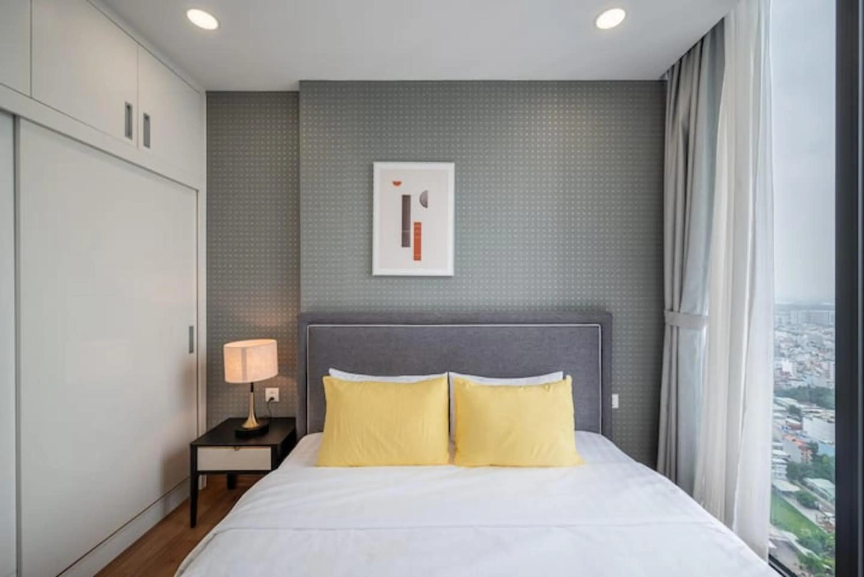 Bed in Eco Green Saigon - Free Gym & Netflix & Pool