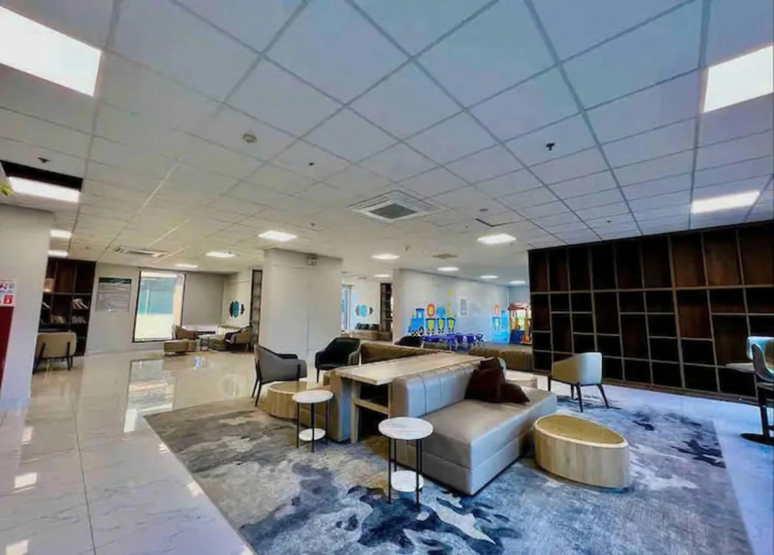 Lobby or reception in Eco Green Saigon - Free Gym & Netflix & Pool