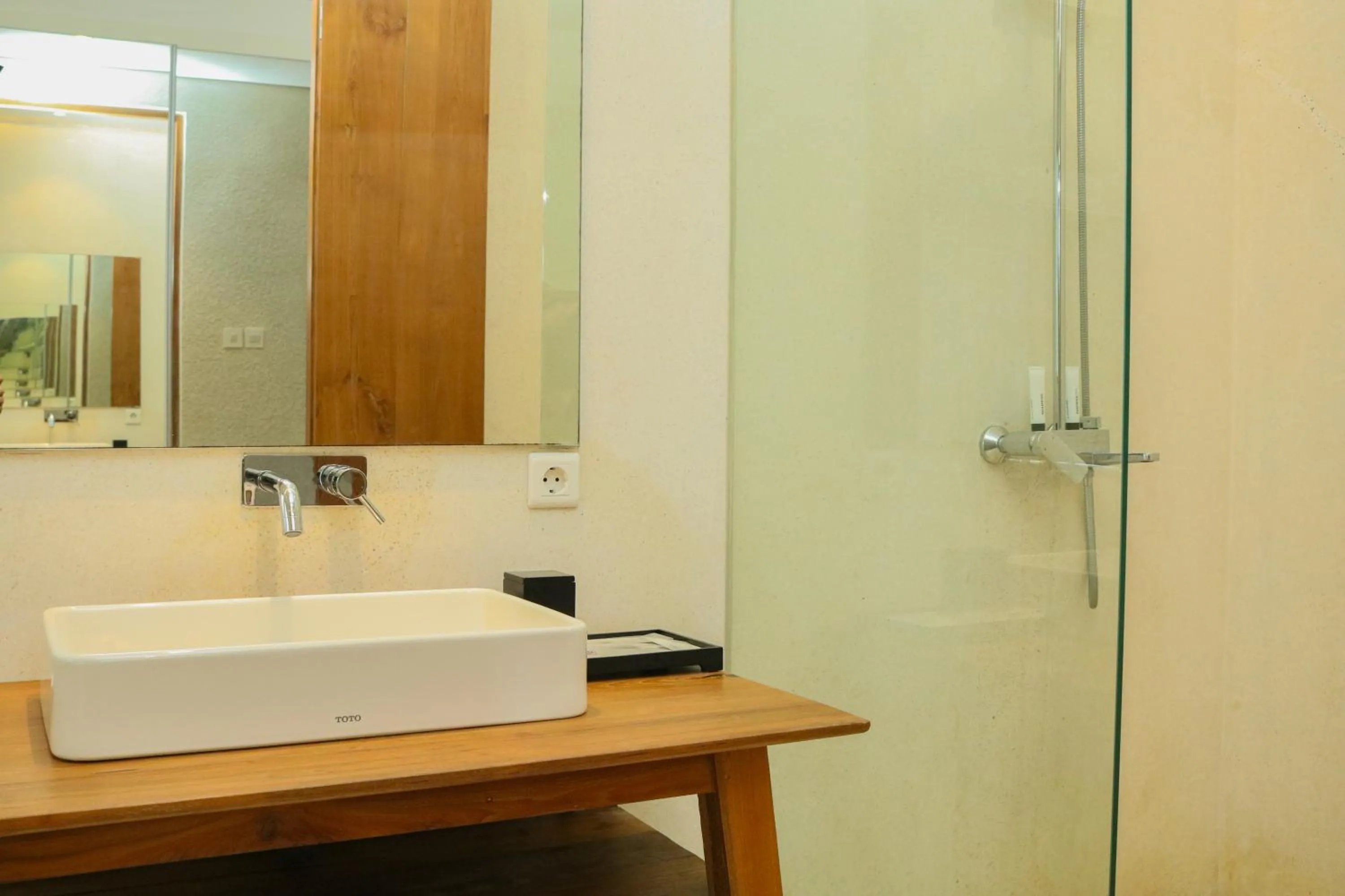 The Setumbu Experience, ARTOTEL Curated