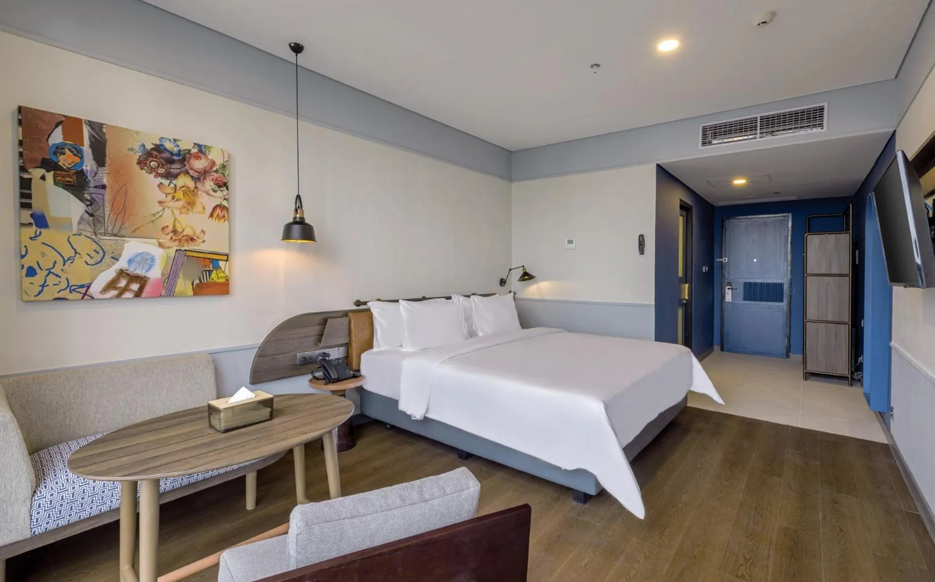 Bedroom, Bed in ARTOTEL Hub Simpang Temu Jakarta