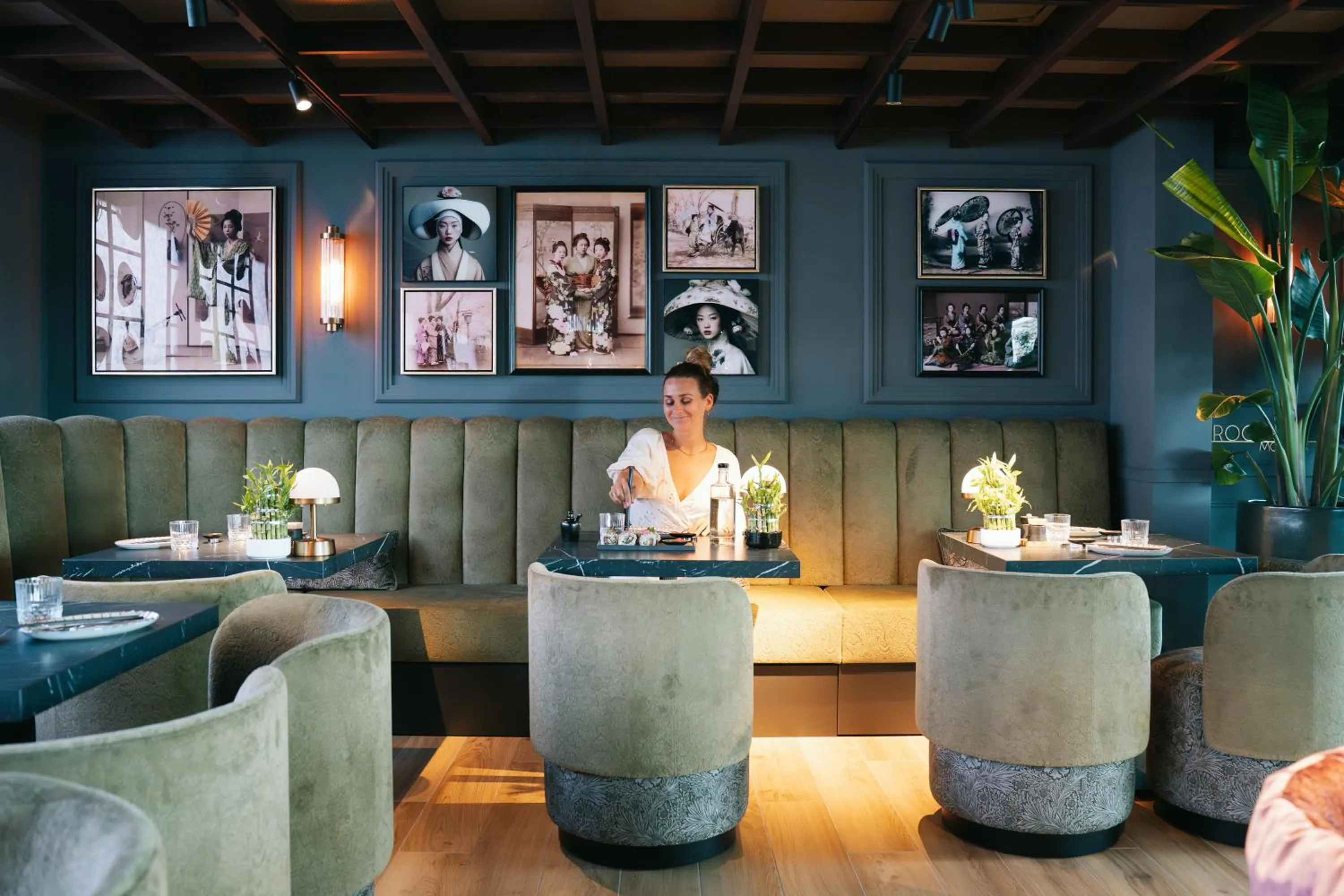 Restaurant/places to eat in Radisson Collection Hotel, Basilica Budapest