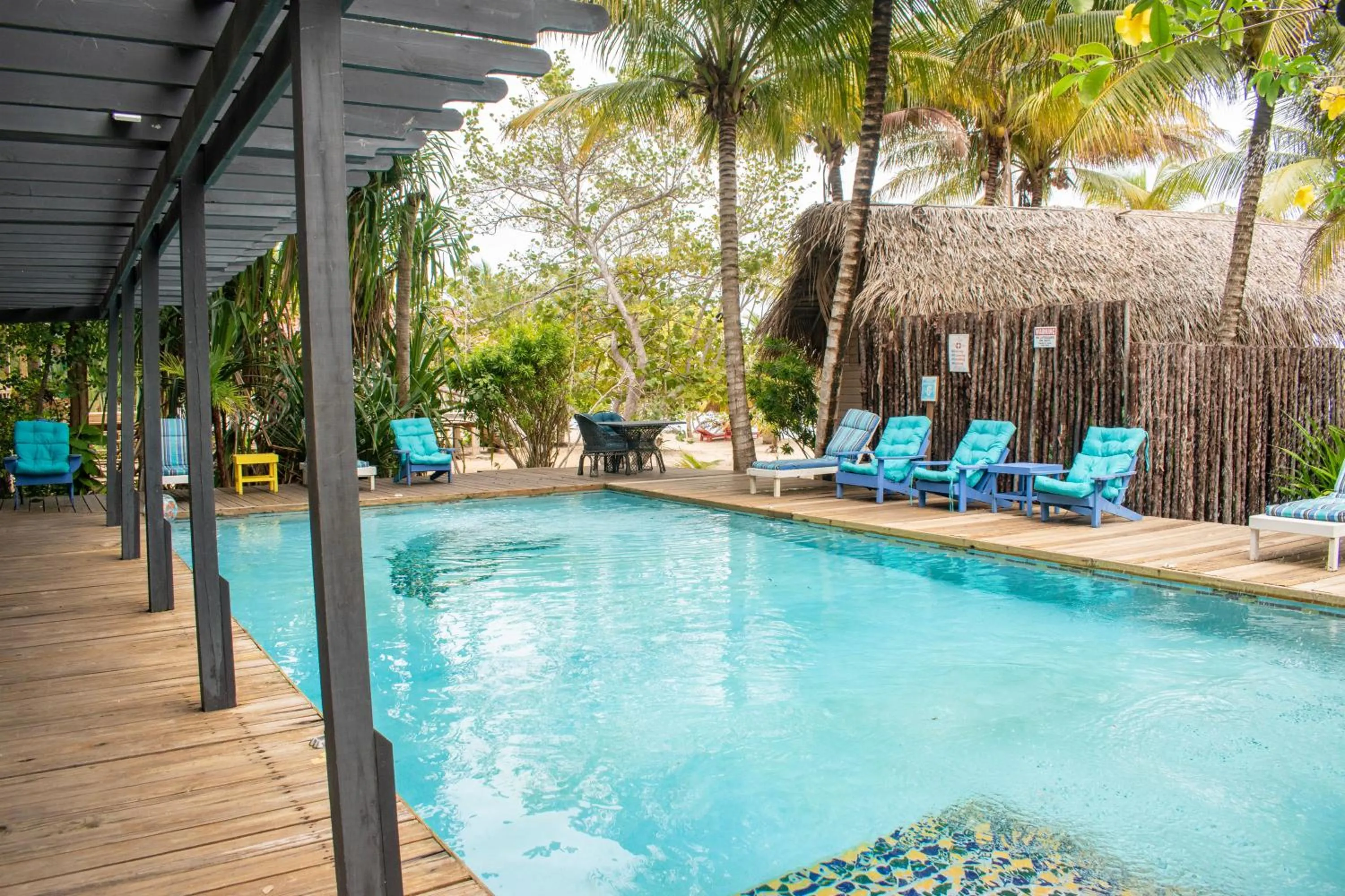 Swimming pool in Azure Del Mar