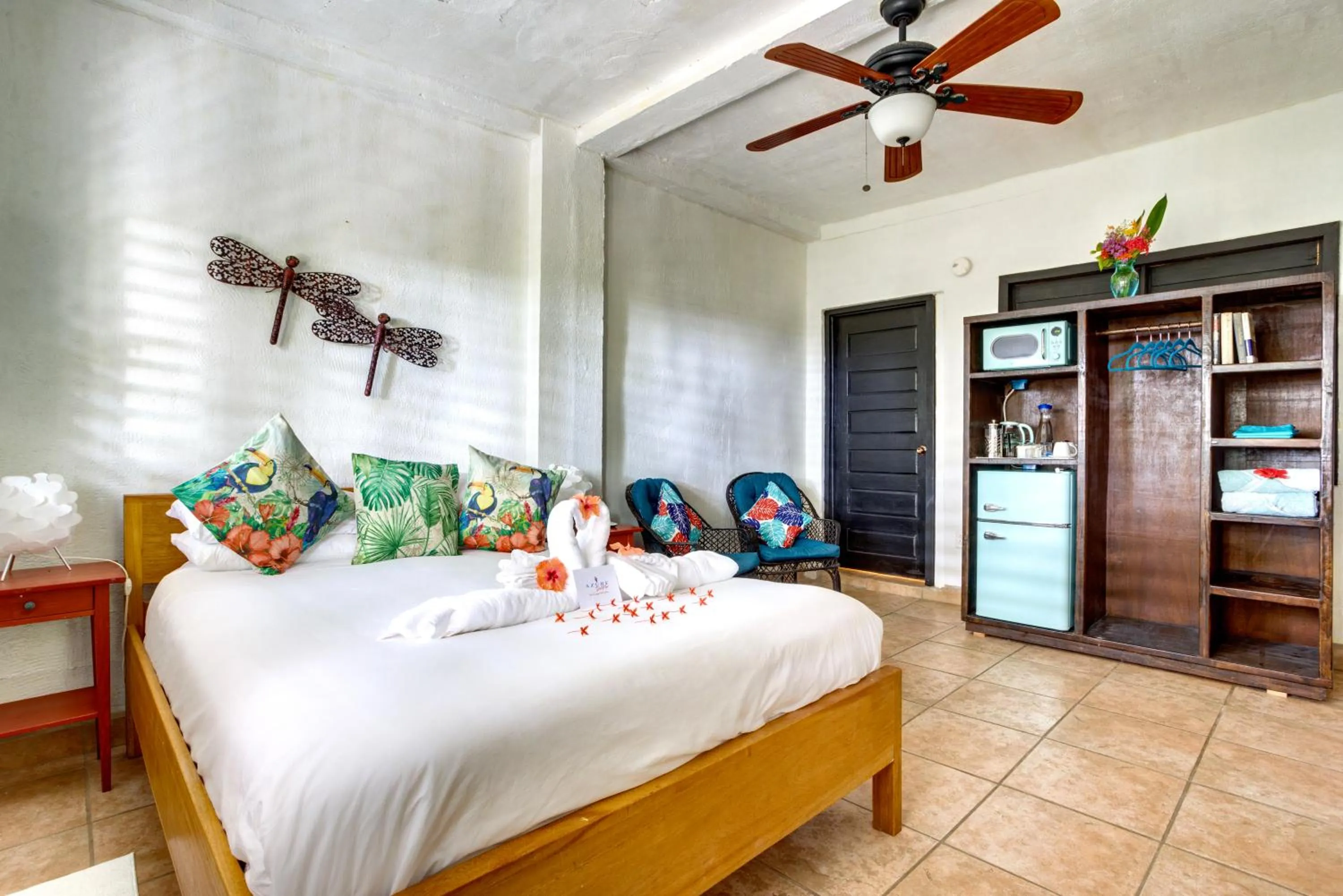 Bed in Azure Del Mar