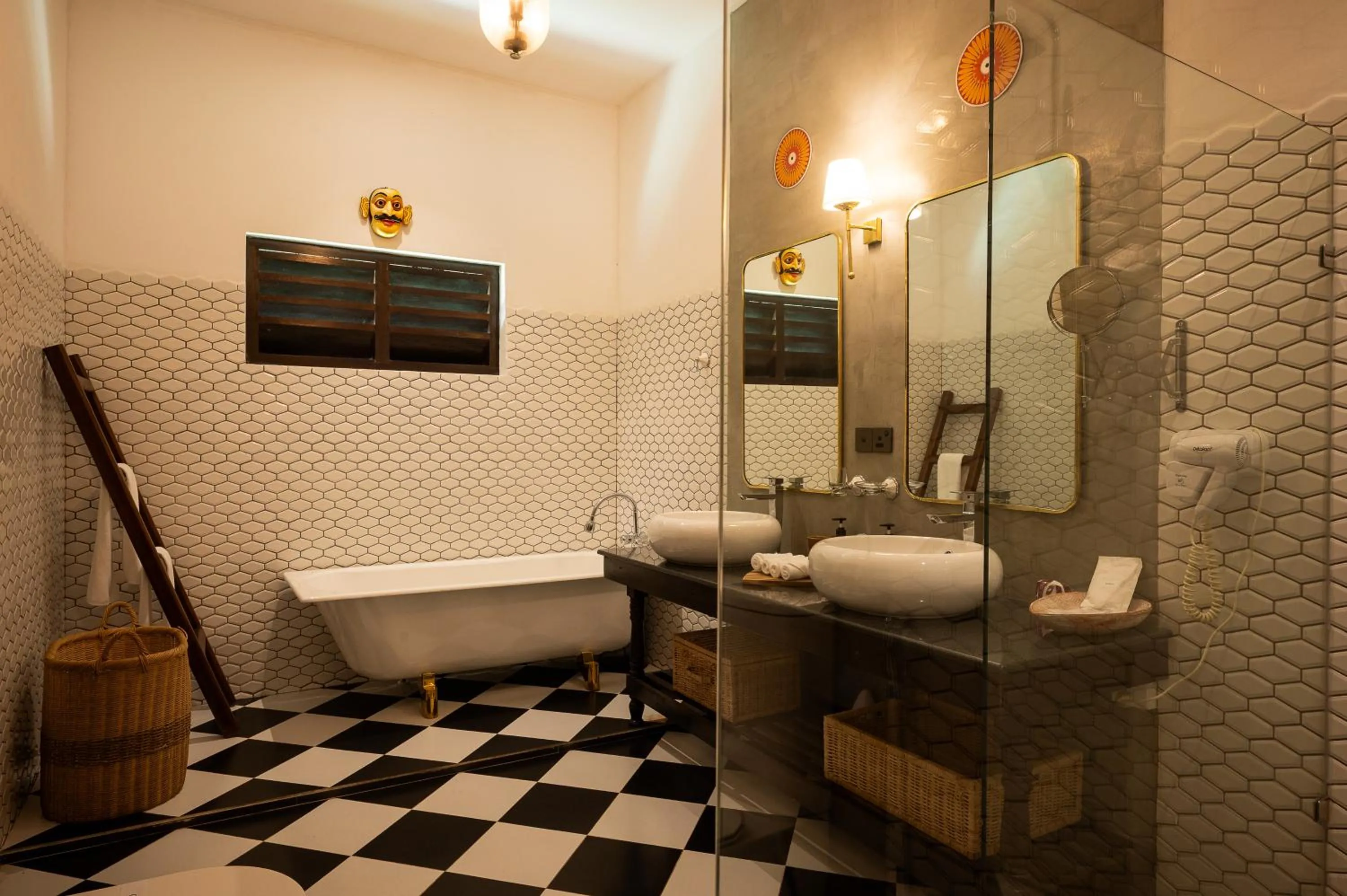 Bathroom in Riverdale Bungalow - Film Location For 'Bridge On The River Kwai'