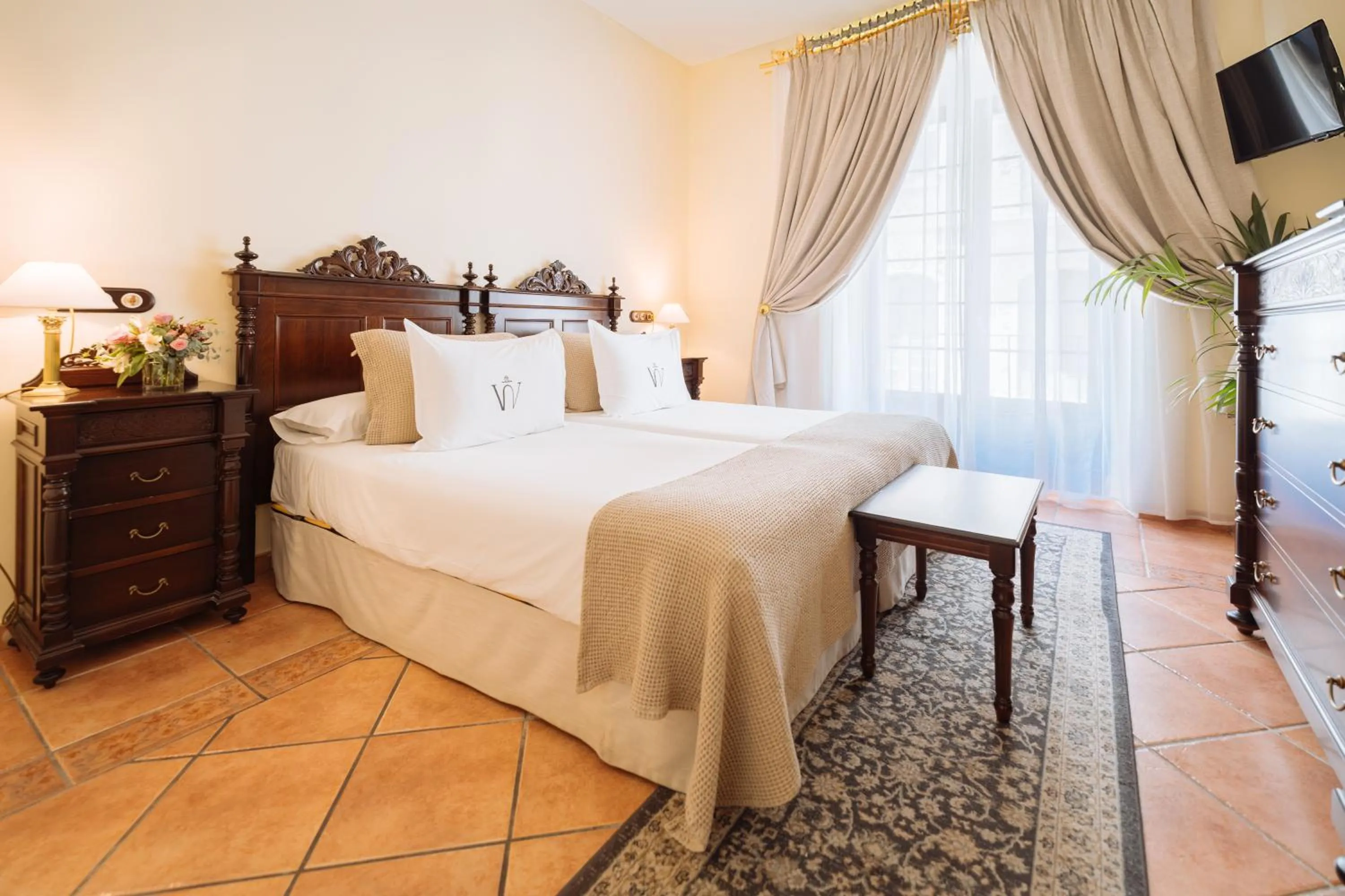 Bed in Hotel Palacio de Hemingway