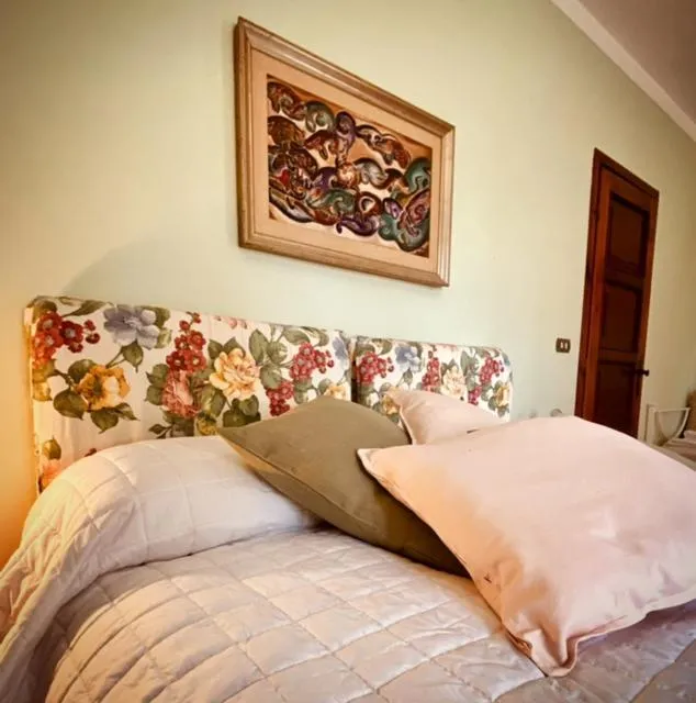 Bed in Fiori Di Maggio