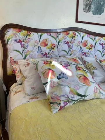 Bed in Fiori Di Maggio