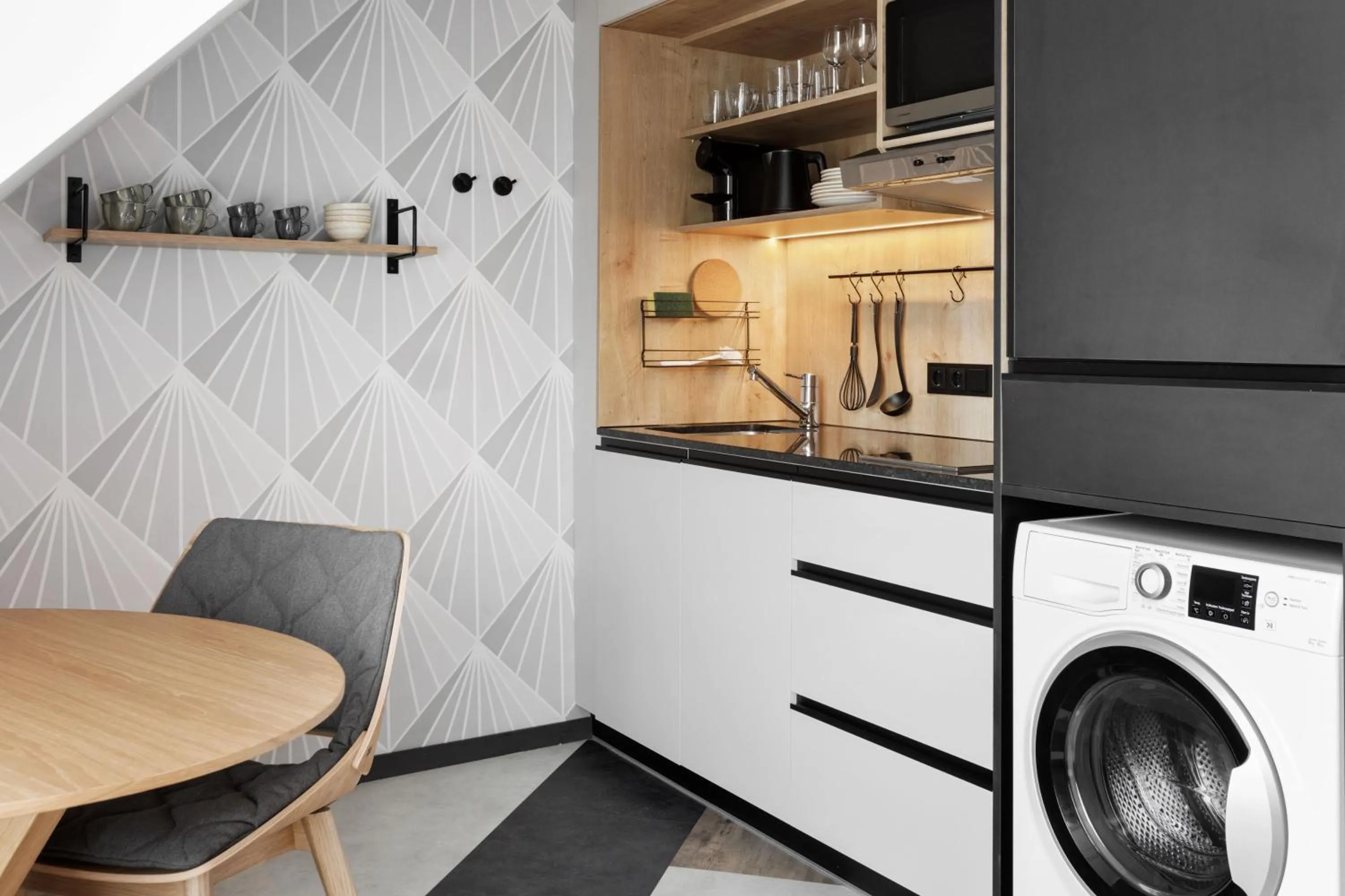 Kitchen or kitchenette in Stay KooooK Munich City - NEW OPENING