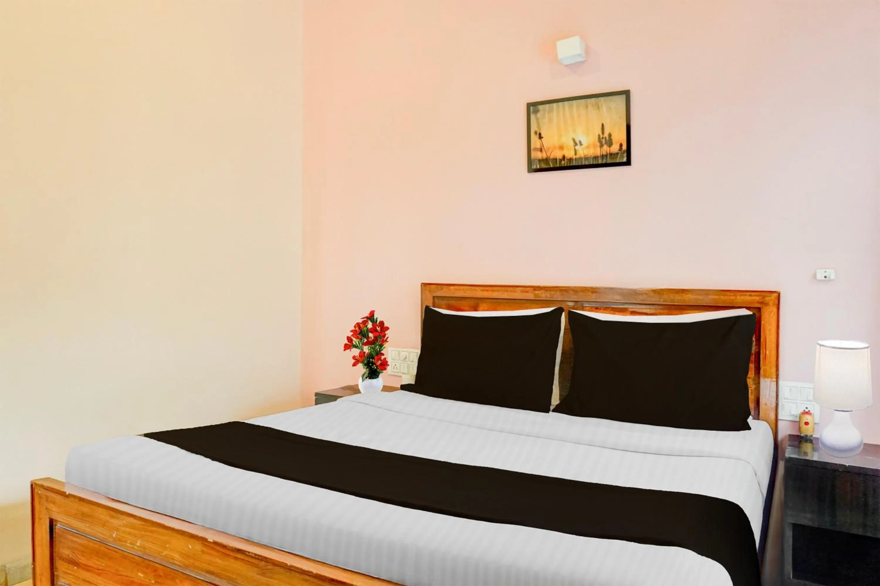 Bedroom, Bed in Super Collection O Khatri Park Formerly Aum Villa