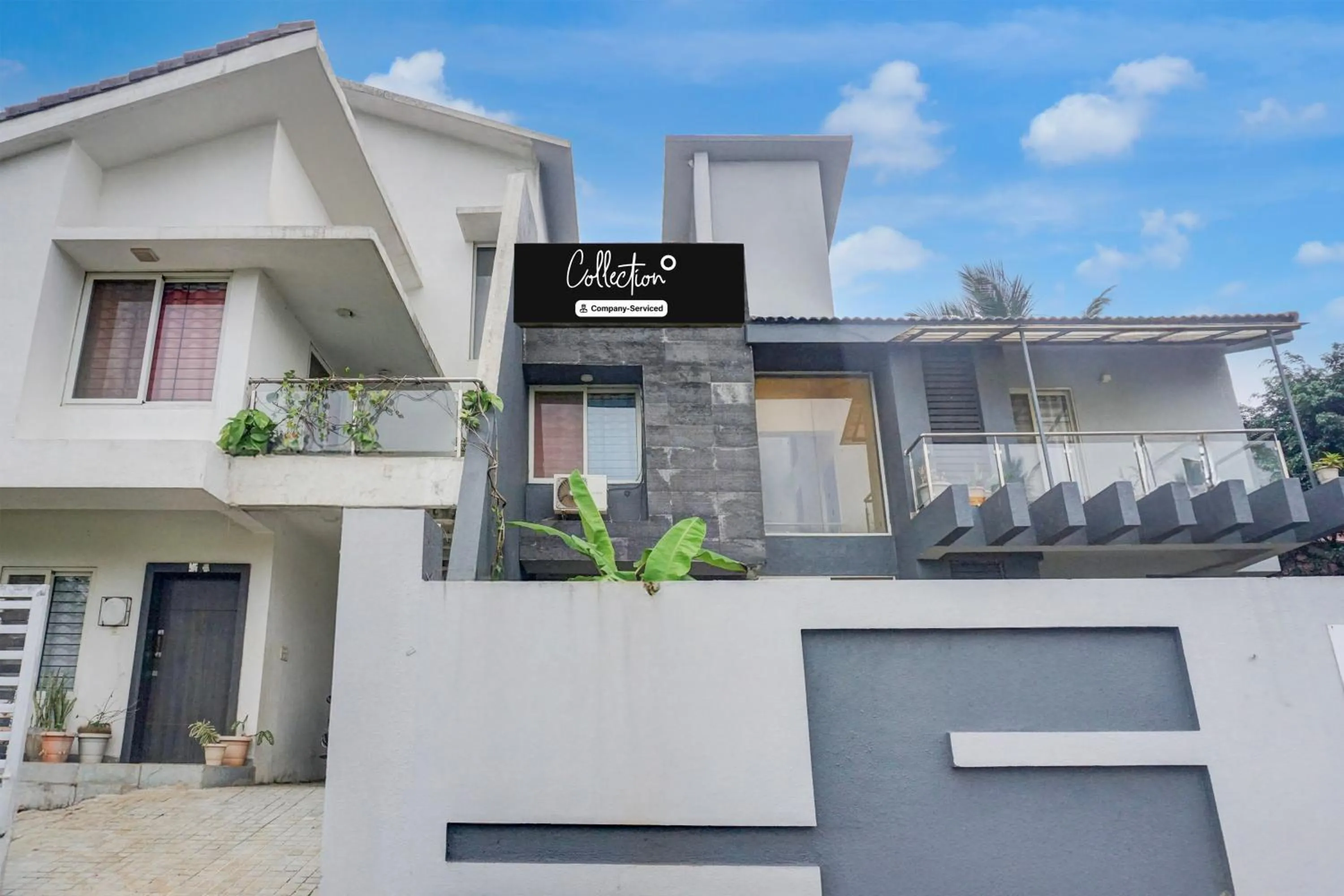 Super Collection O Khatri Park Formerly Aum Villa