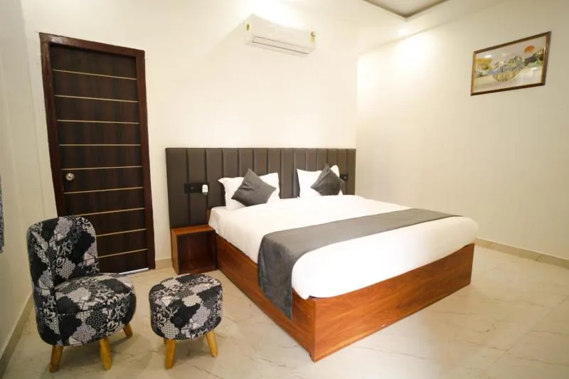 Bedroom in THE GOVIND PALACE