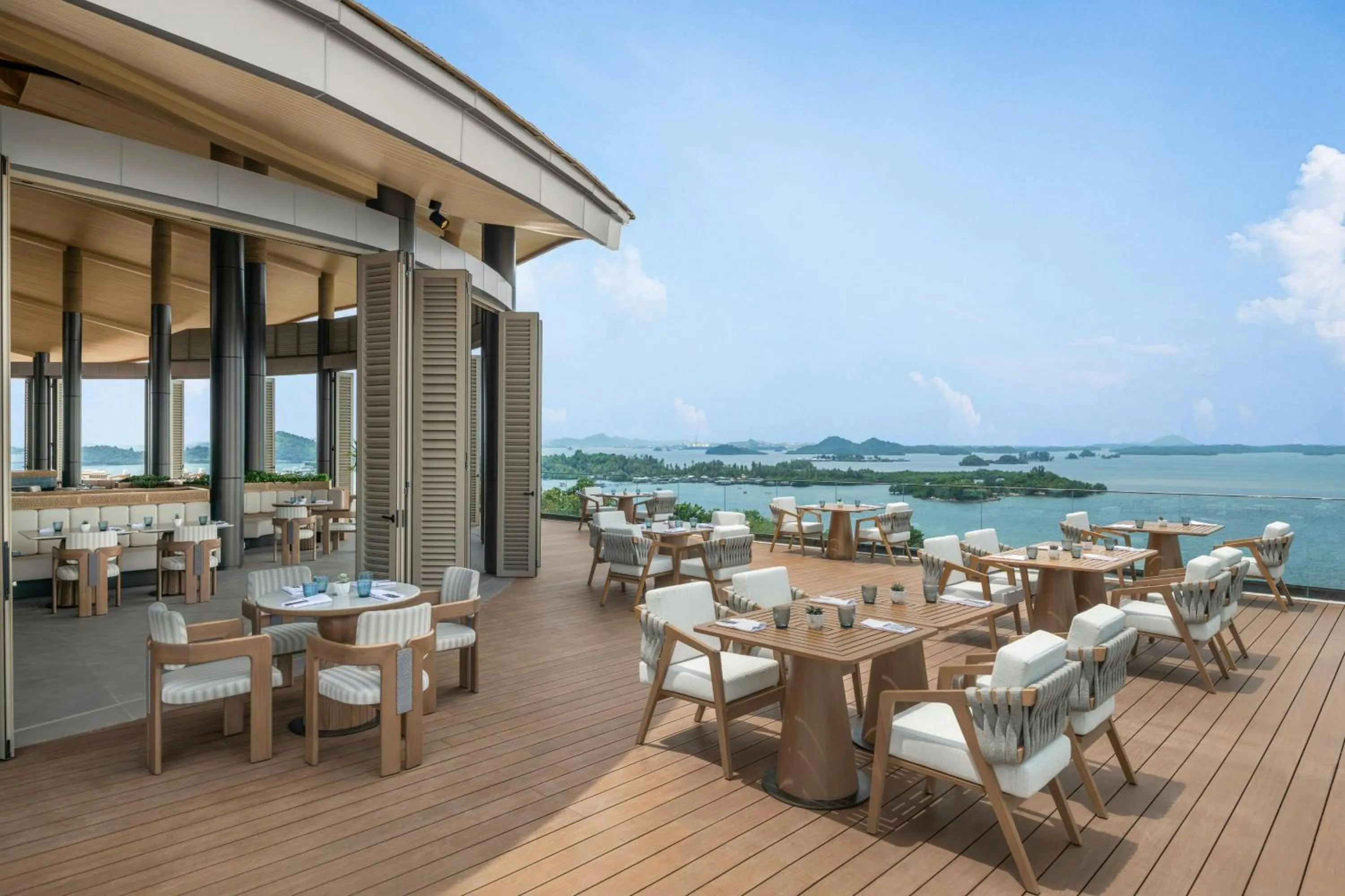 Kitchen or kitchenette in The Westin Nirup Island Resort & Spa