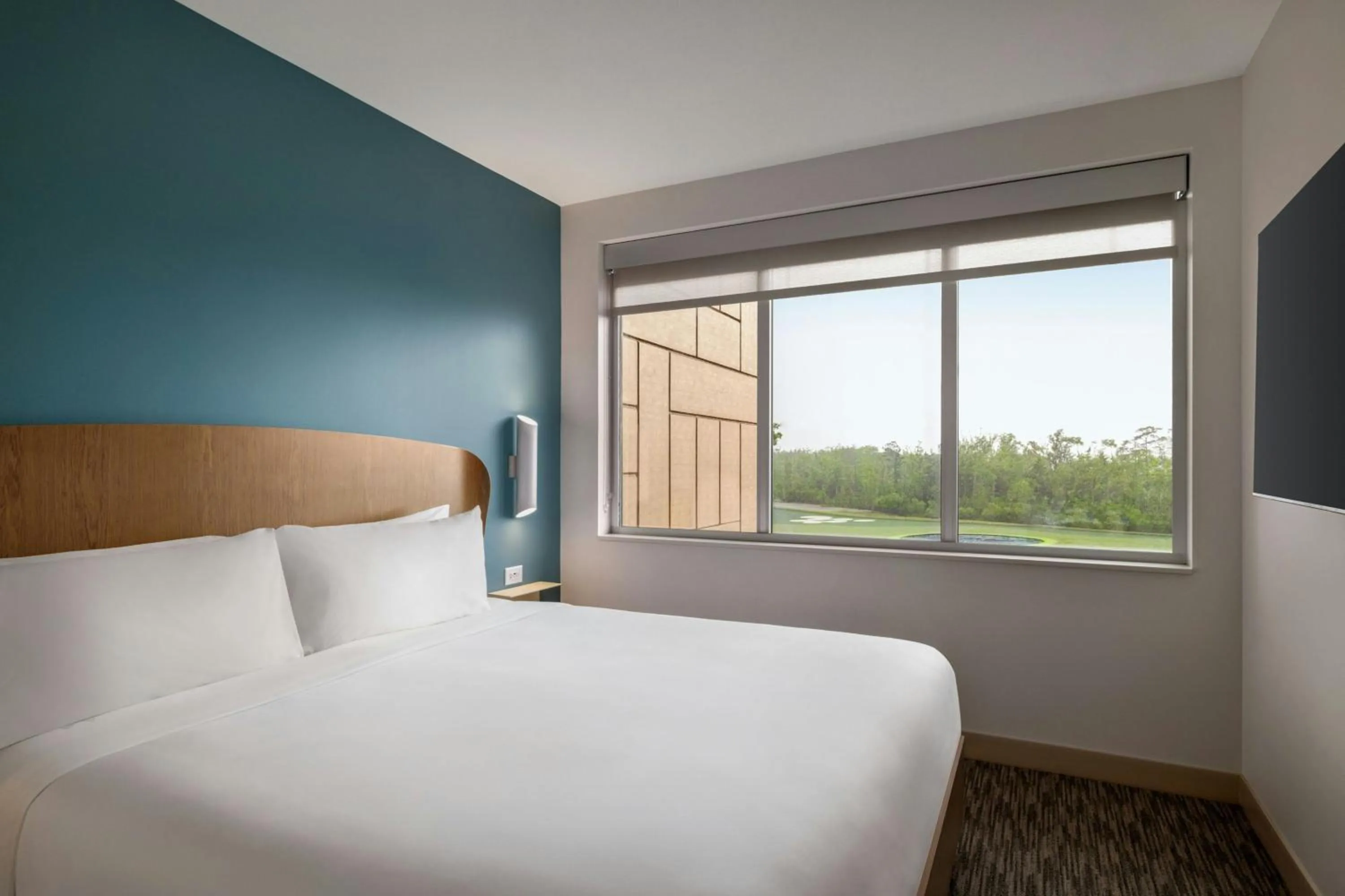 Bedroom, Bed in Element Charleston Airport