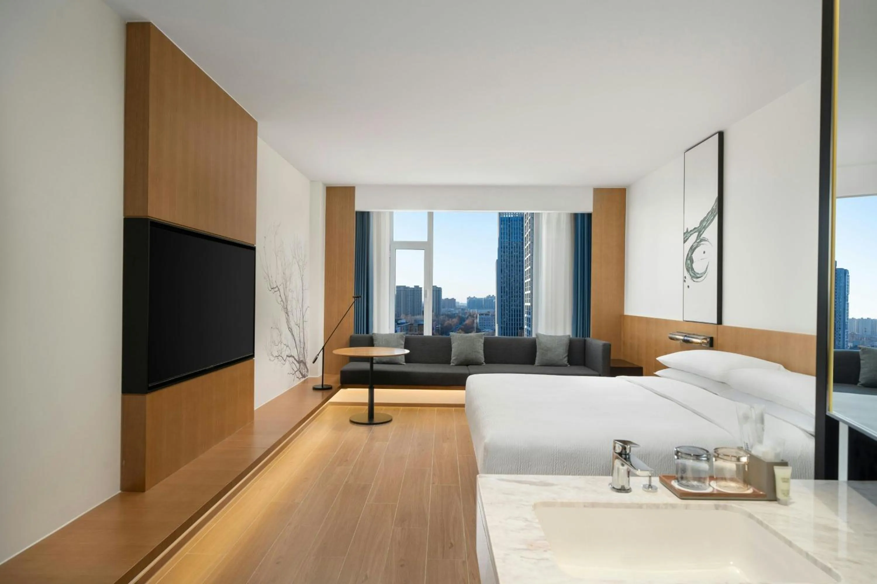 Photo of the whole room, Bed in Fairfield by Marriott Shijiazhuang Station