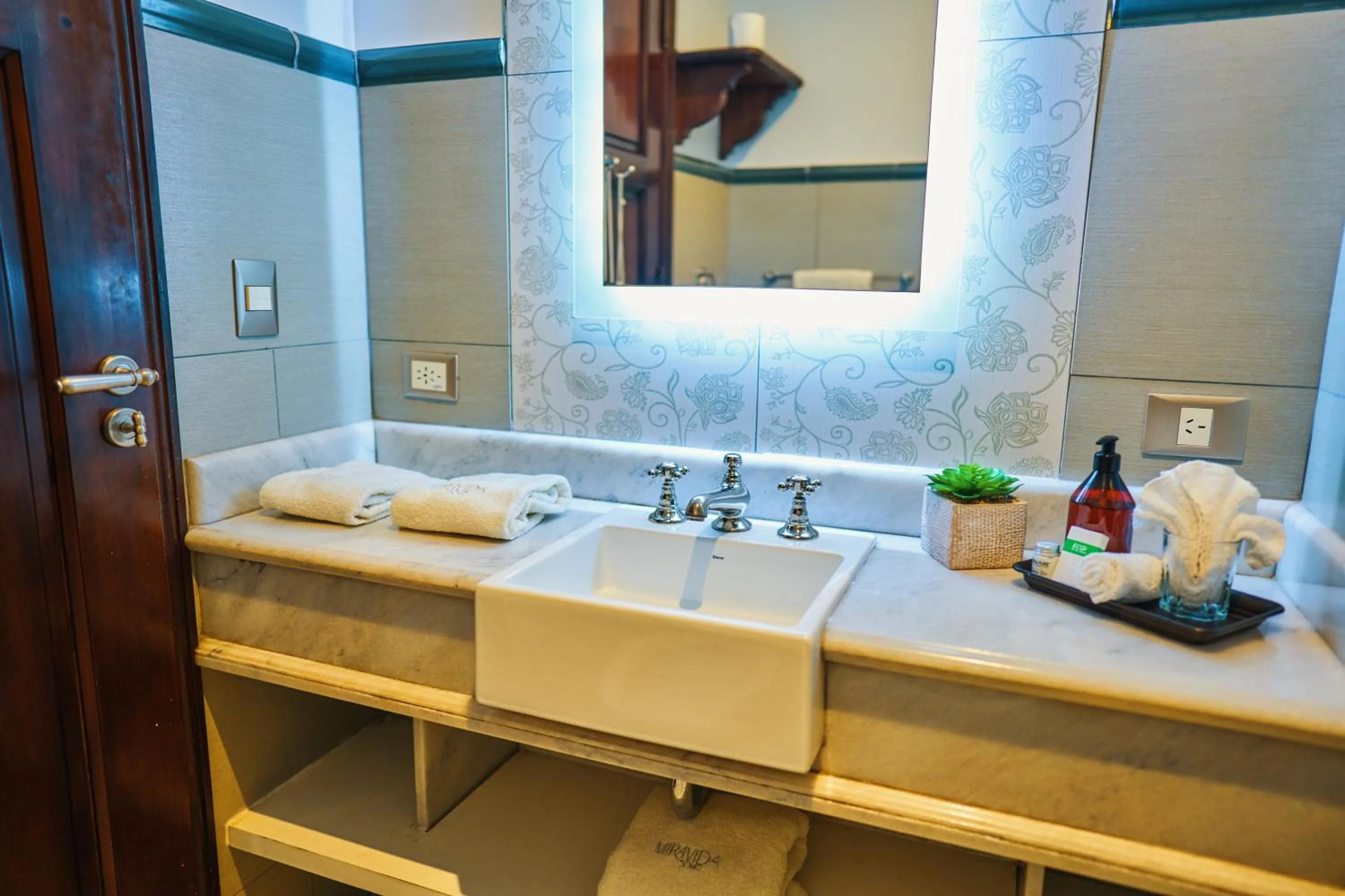 Bathroom in Miravida Soho Hotel & Wine Bar