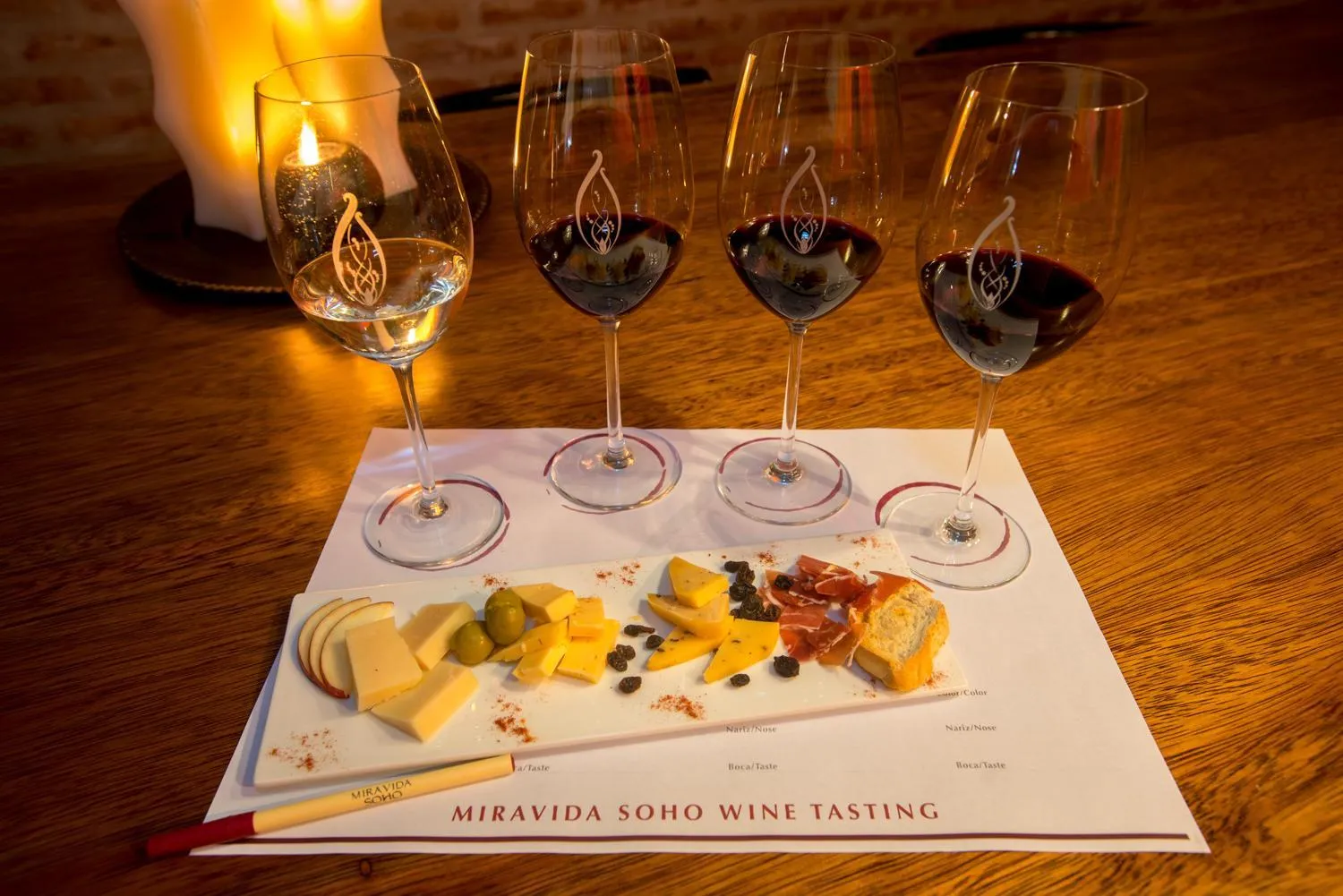 Food and drinks in Miravida Soho Hotel & Wine Bar