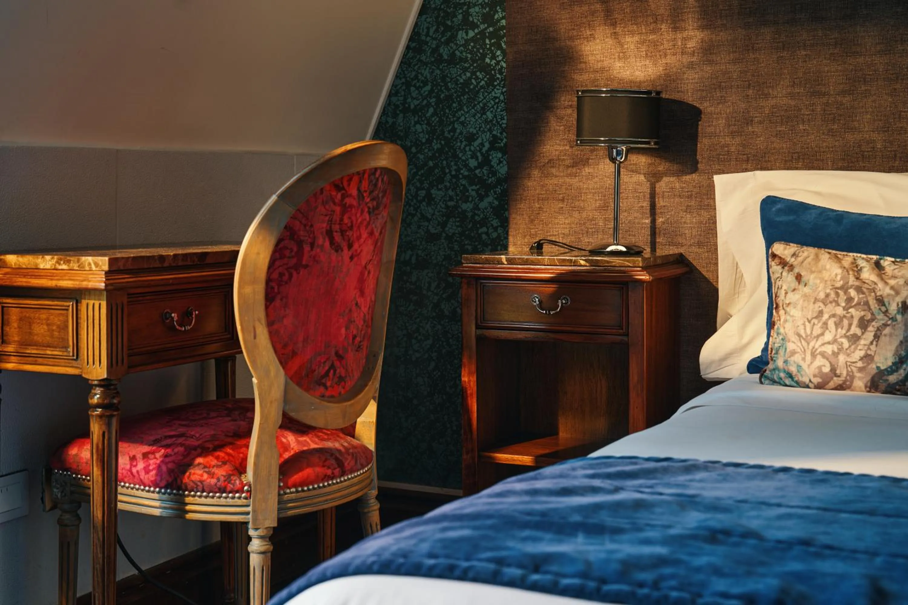 Bed in Miravida Soho Hotel & Wine Bar