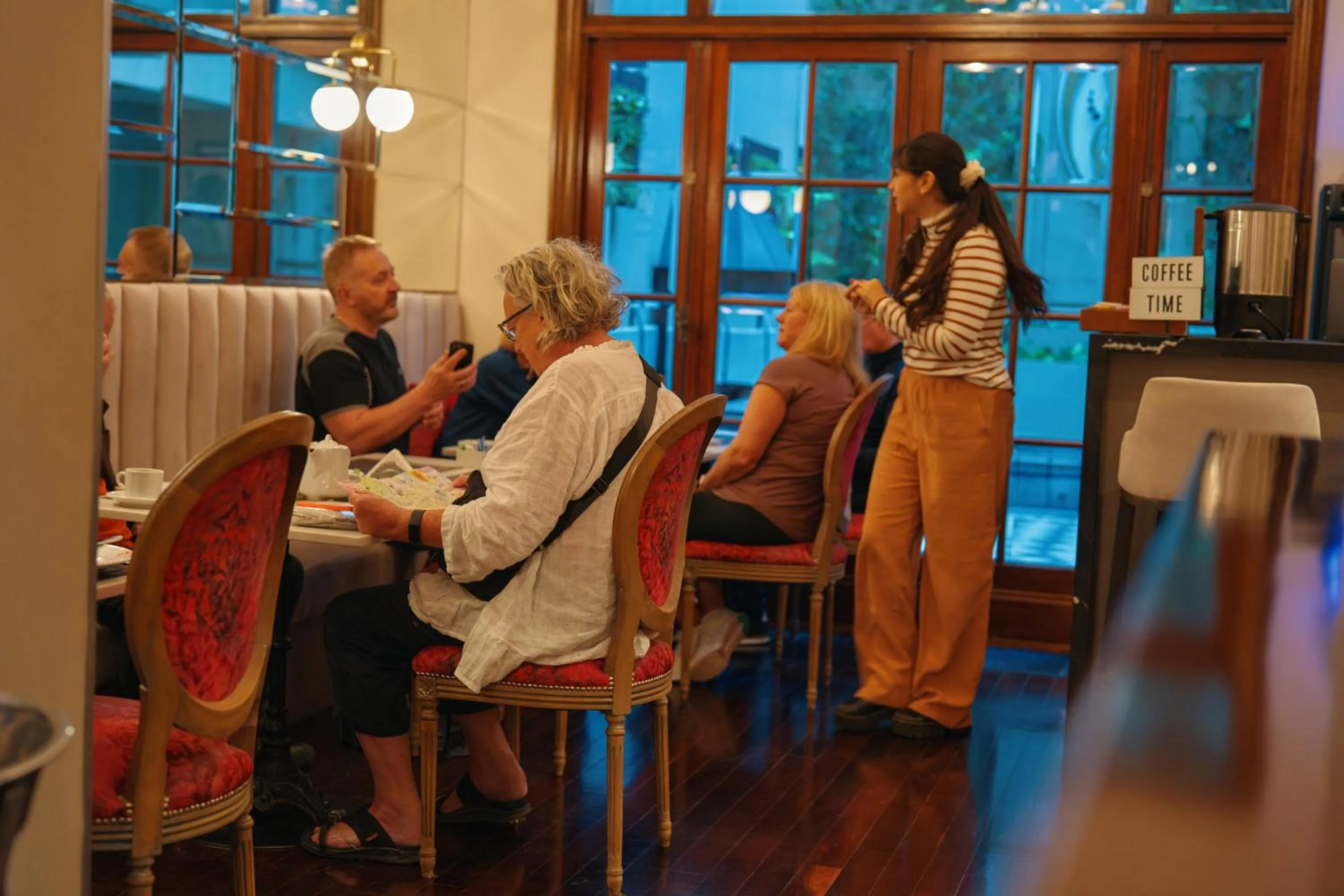 Breakfast in Miravida Soho Hotel & Wine Bar