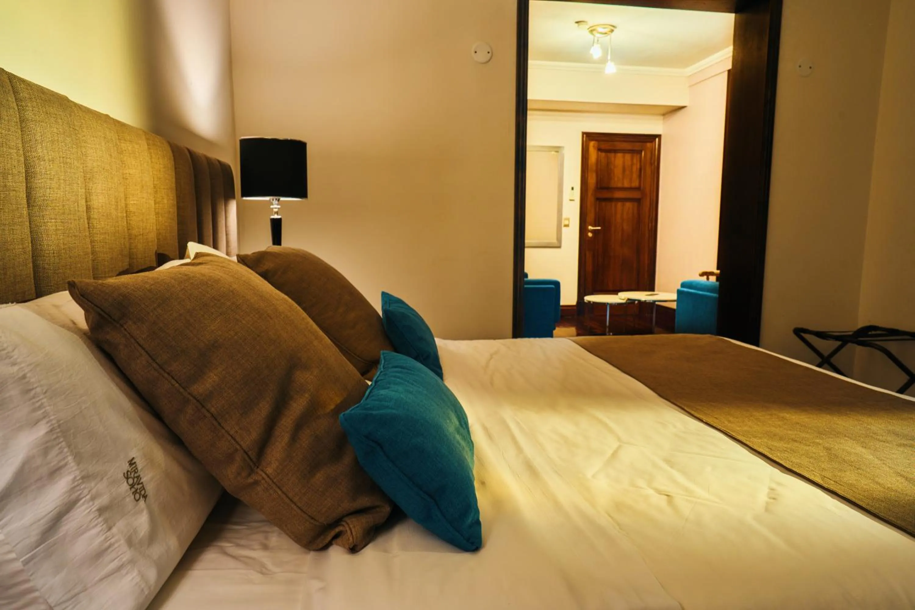 Bed in Miravida Soho Hotel & Wine Bar