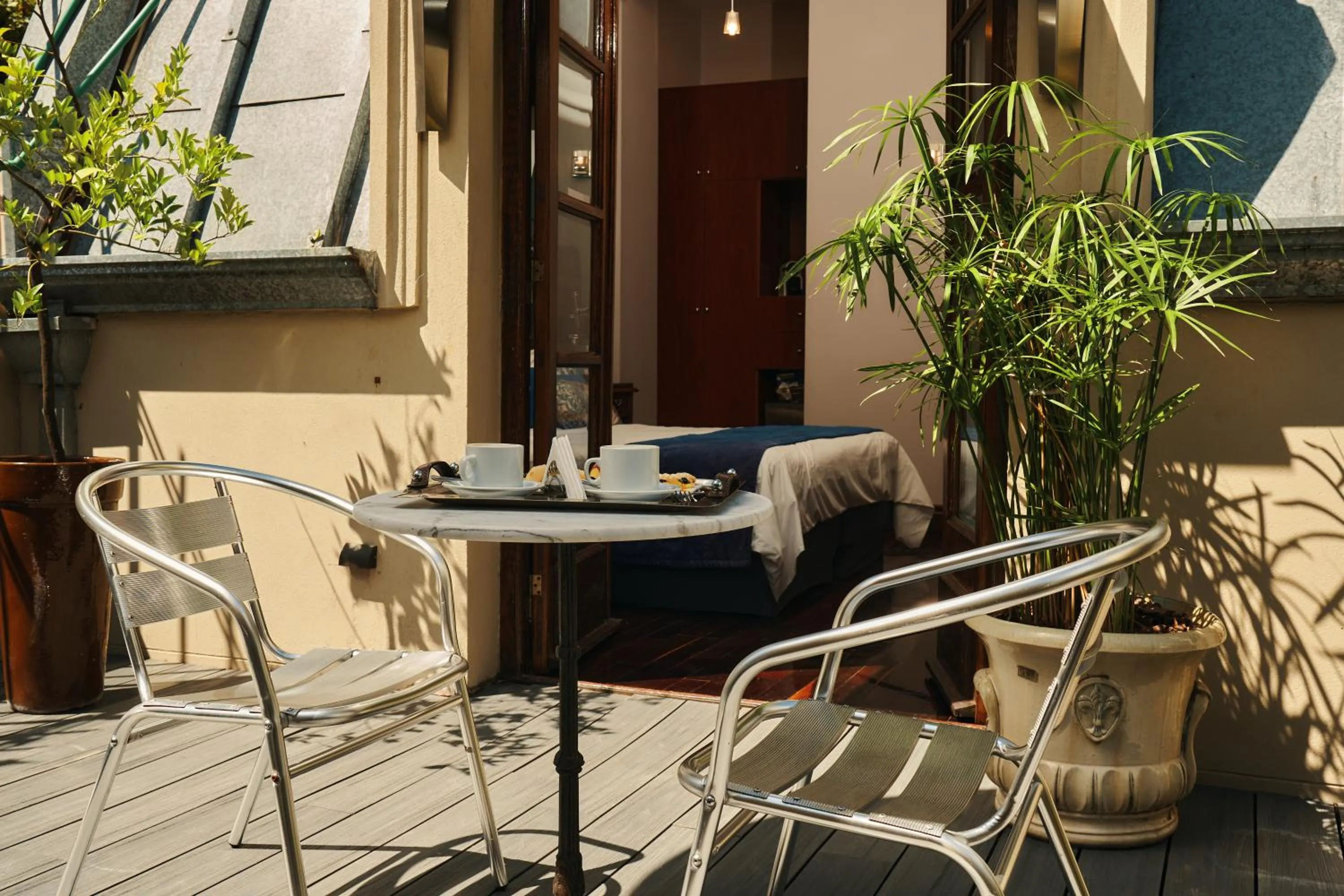 Patio in Miravida Soho Hotel & Wine Bar