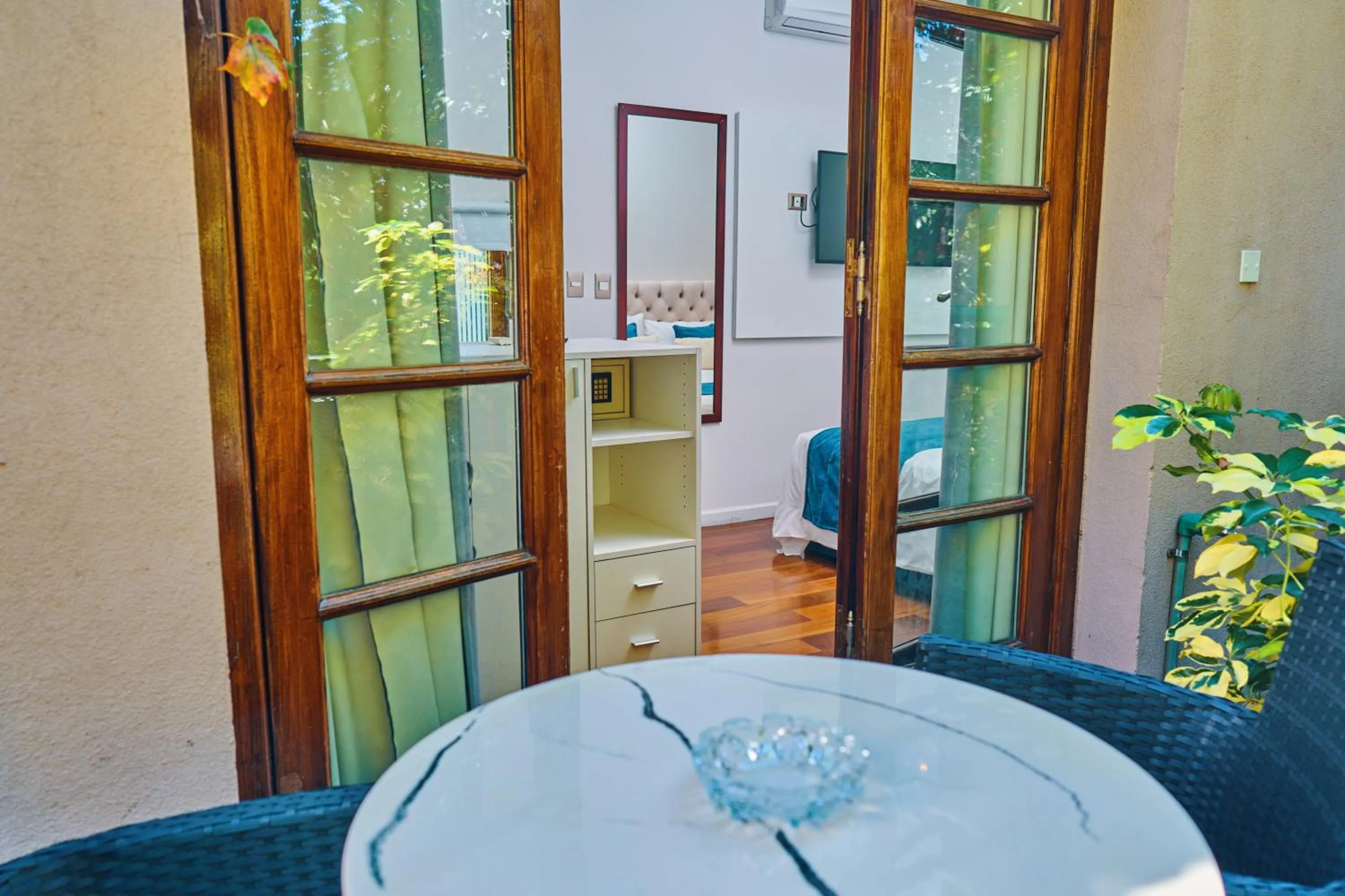 Balcony/Terrace in Miravida Soho Hotel & Wine Bar