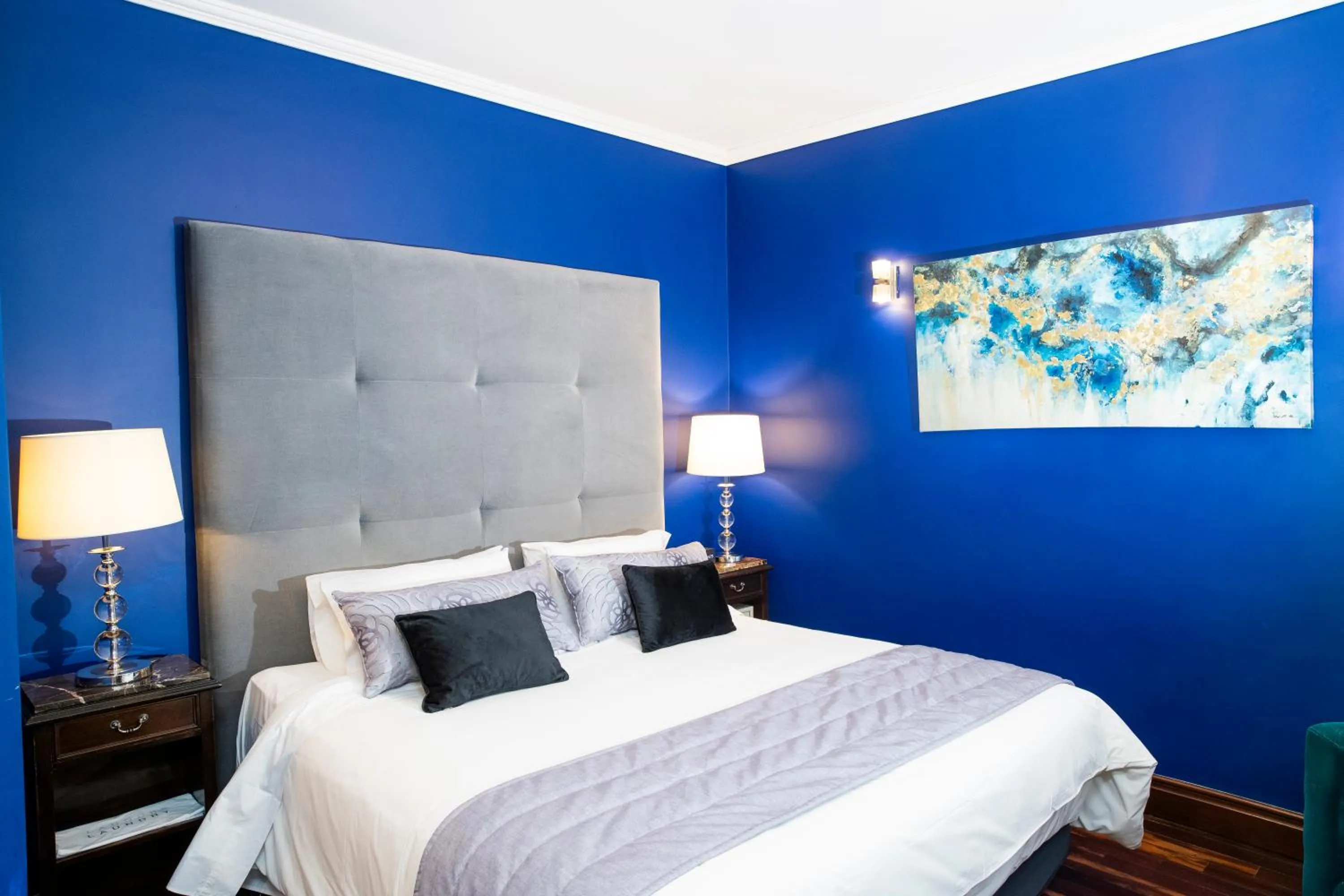 Bed in Miravida Soho Hotel & Wine Bar