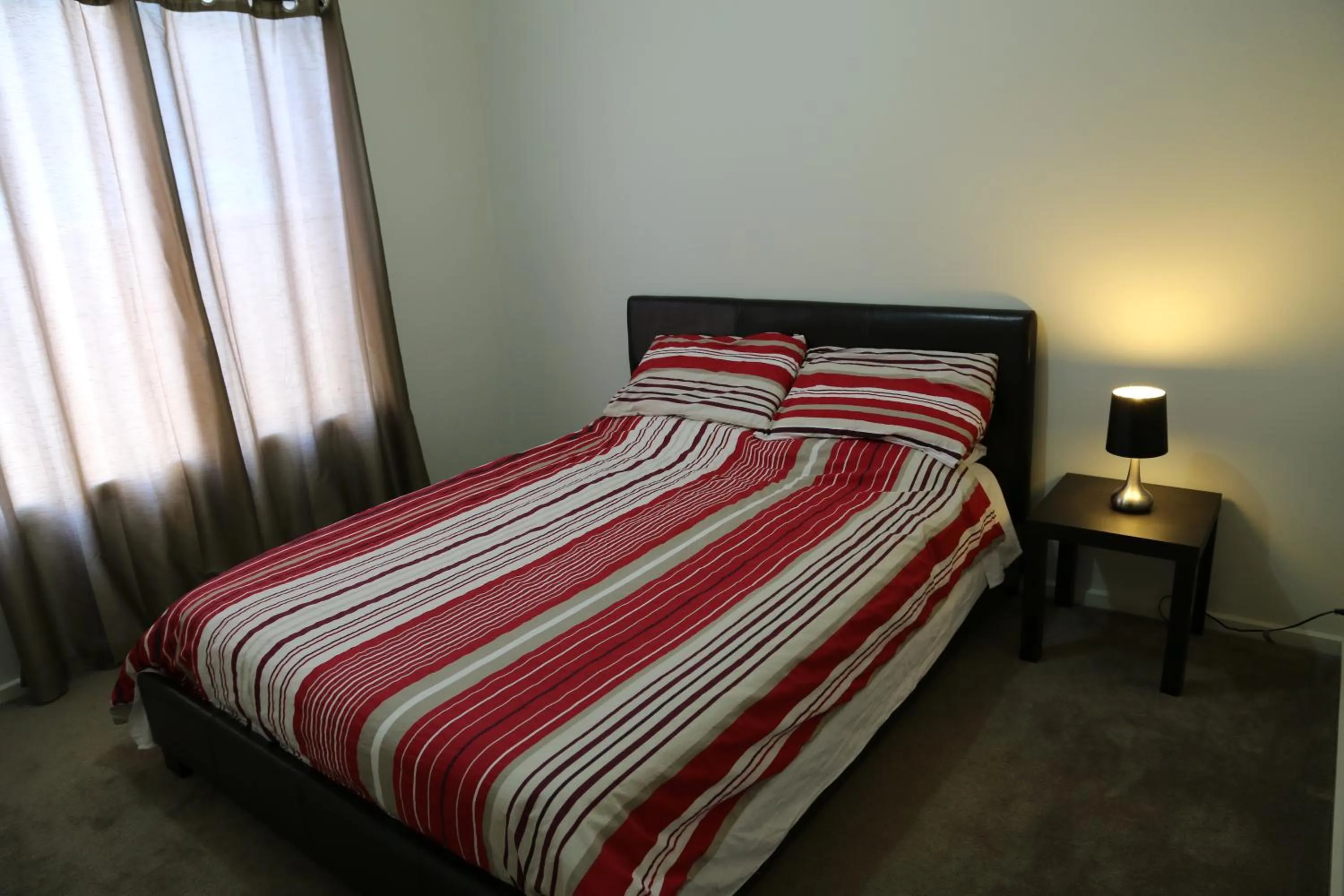 Bedroom, Bed in Apple House