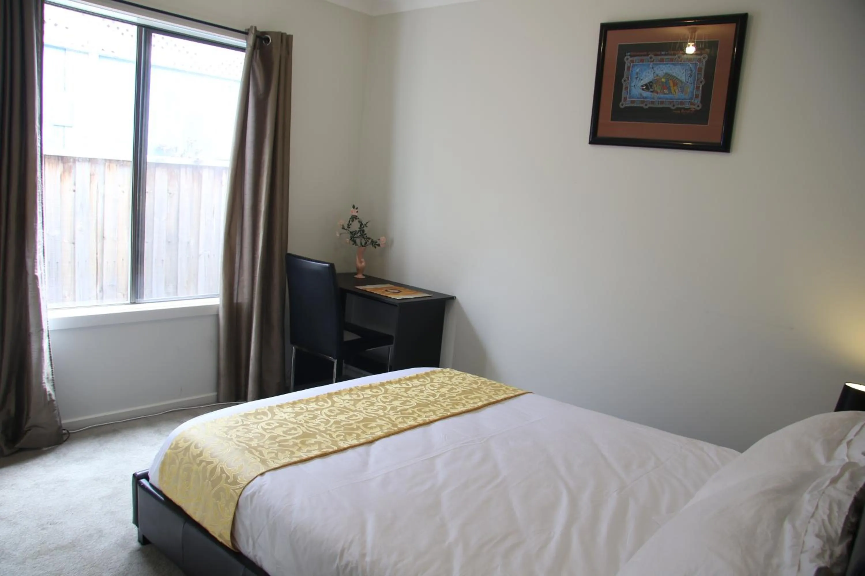 Bedroom, Bed in Apple House