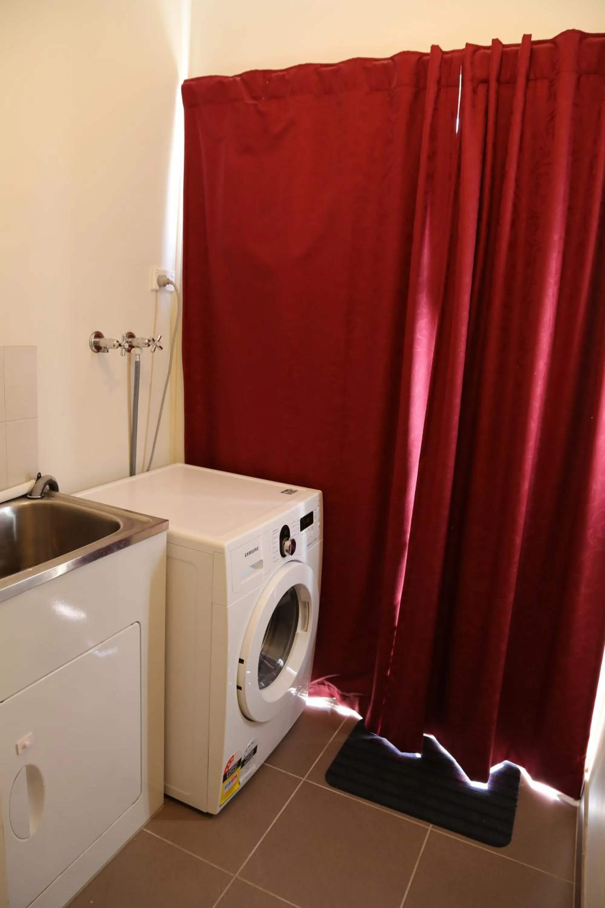 Area and facilities in Apple House