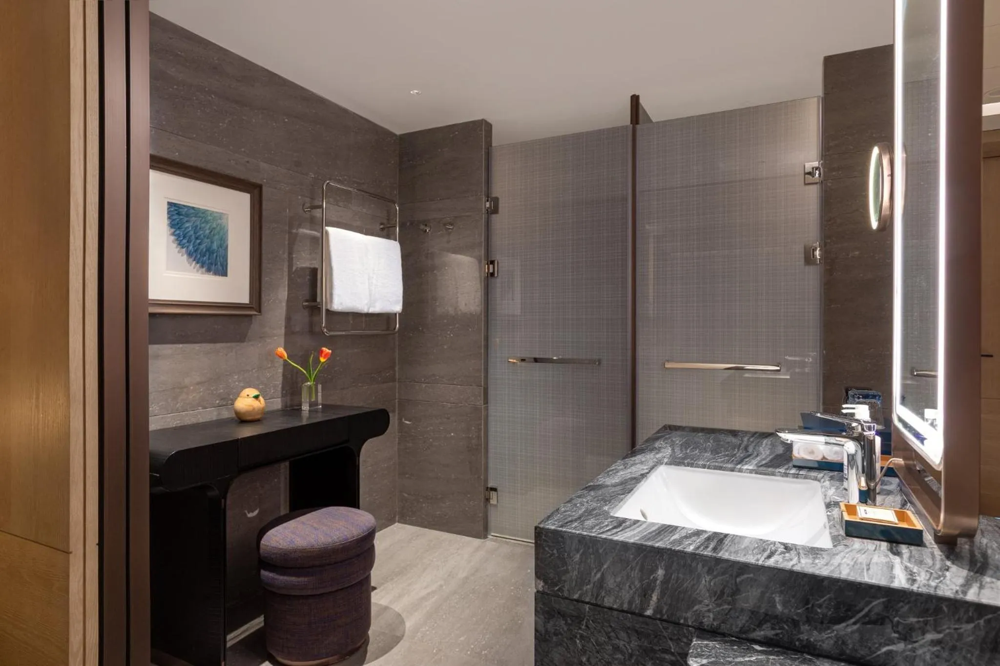 Bedroom in voco Sanya Dadonghai by IHG